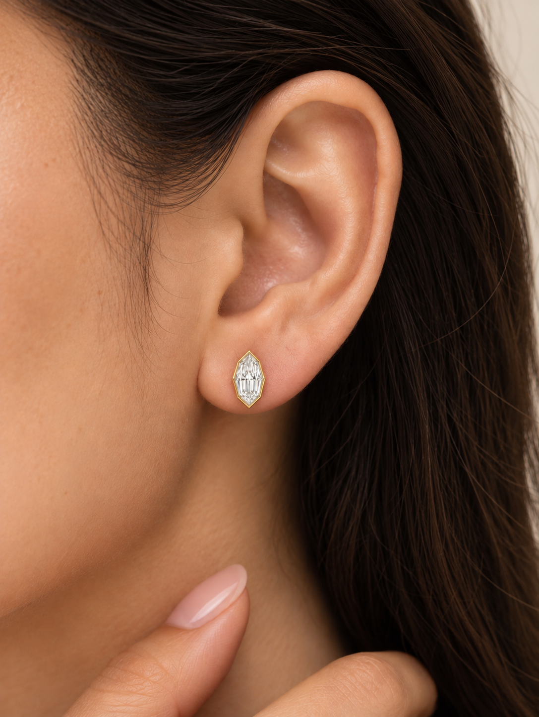 Nelvith Drolcal Lab Grown Diamond Earring