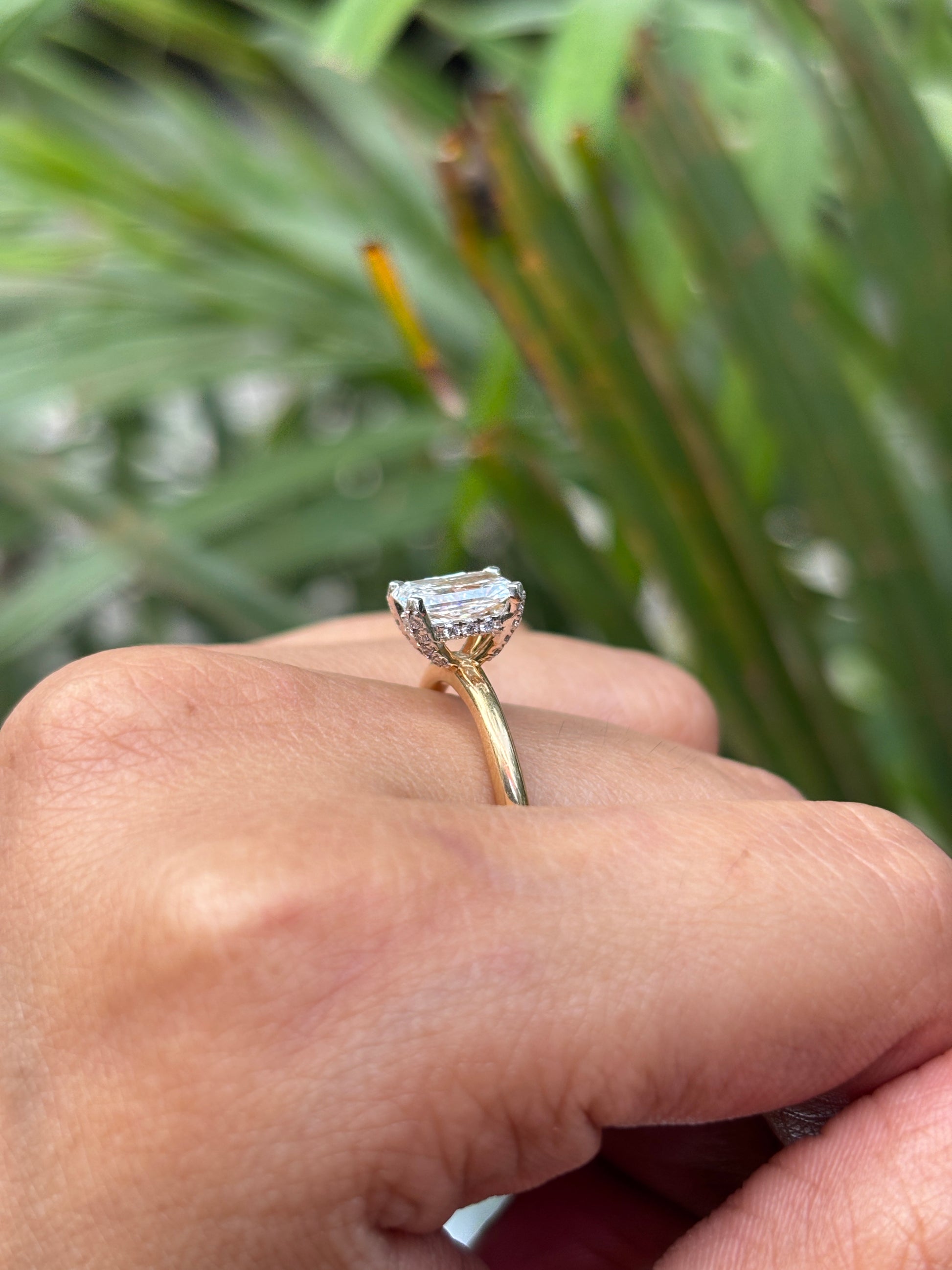 Radiant Lab Diamond Classic Solitaire Ring in 14K Yellow Gold 1ct Radiant by Fiona Diamonds