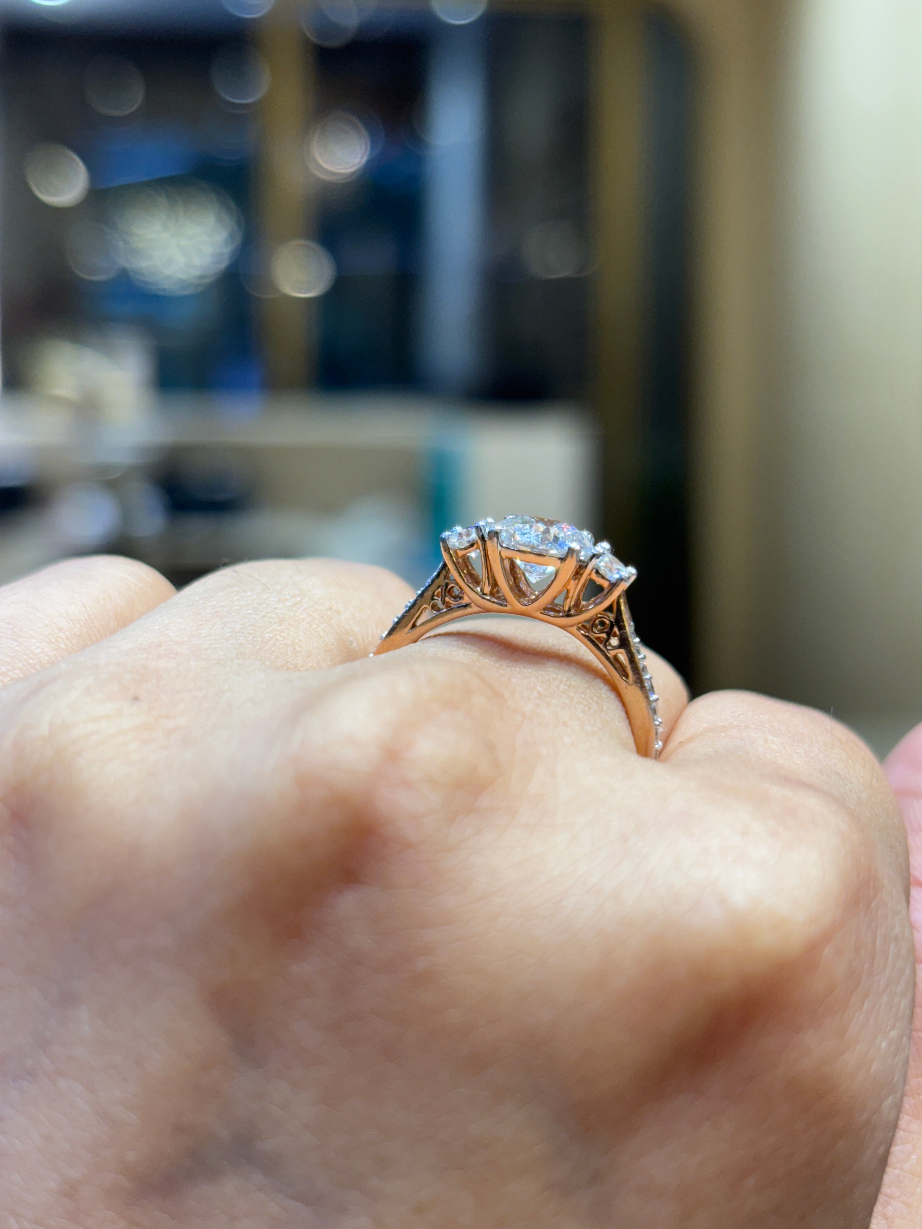 Raahi Lab Diamond Ring