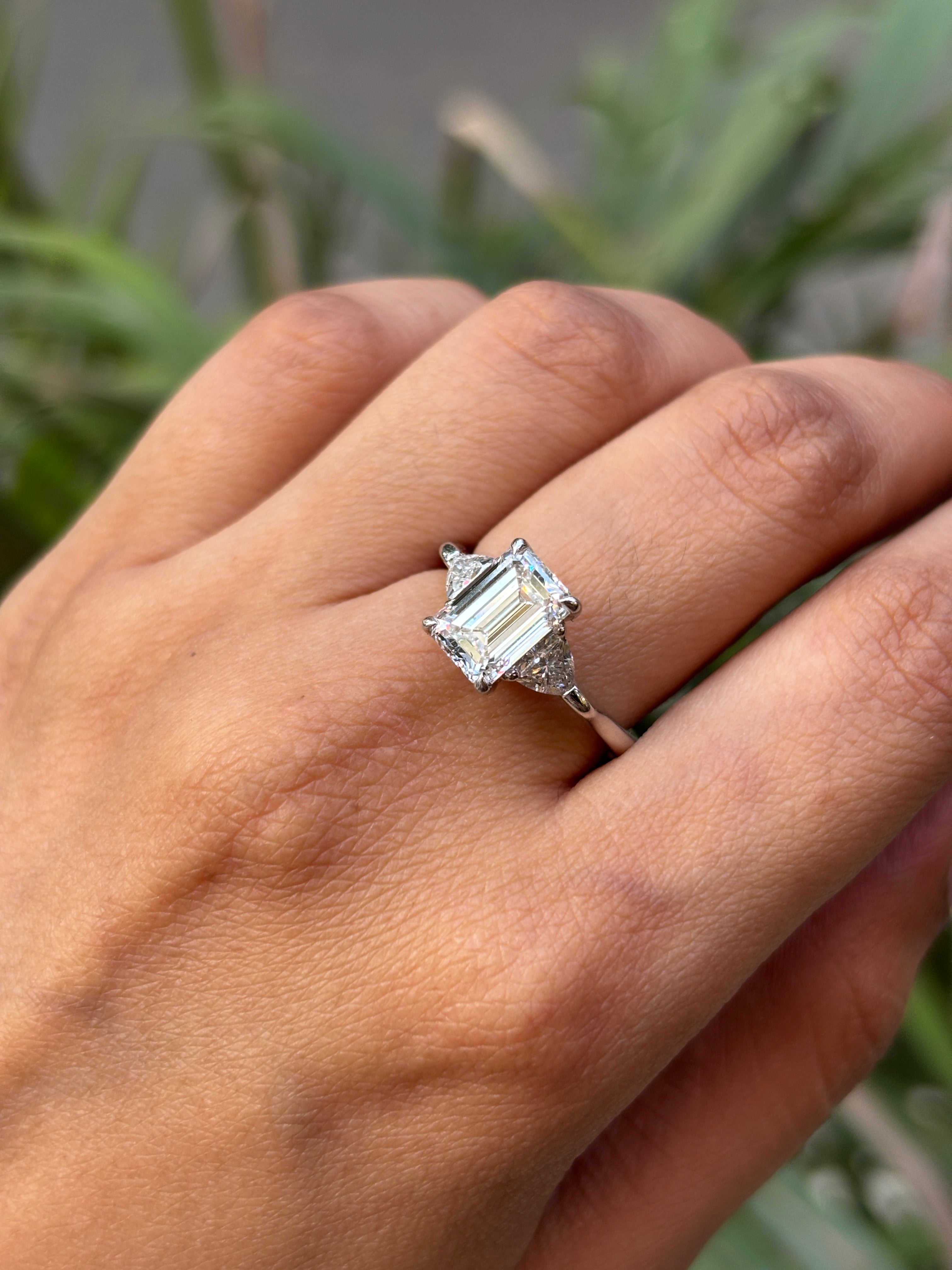 Alisha Lab Diamond Ring