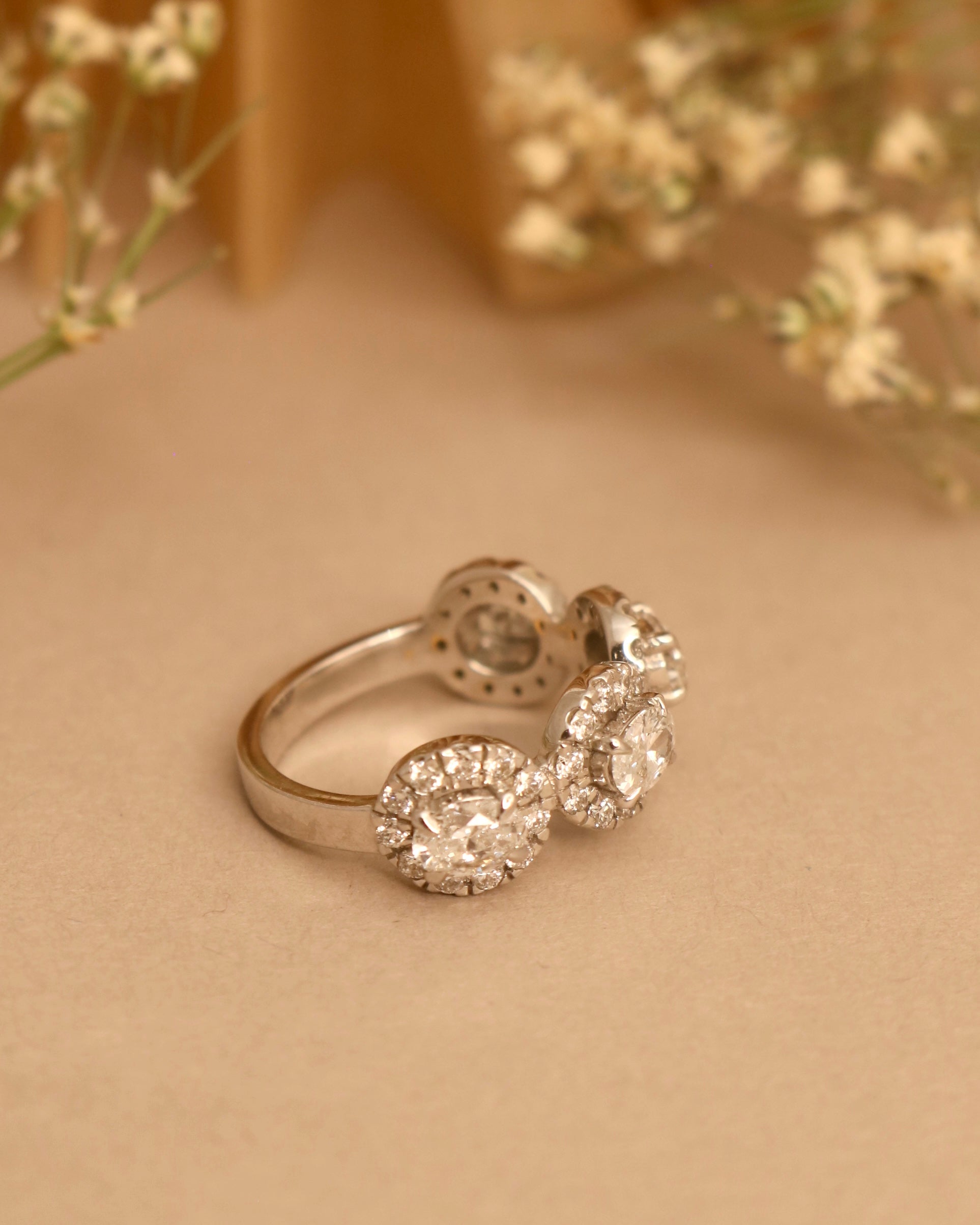 Solestia Lab Diamond Ring – Timeless Elegance