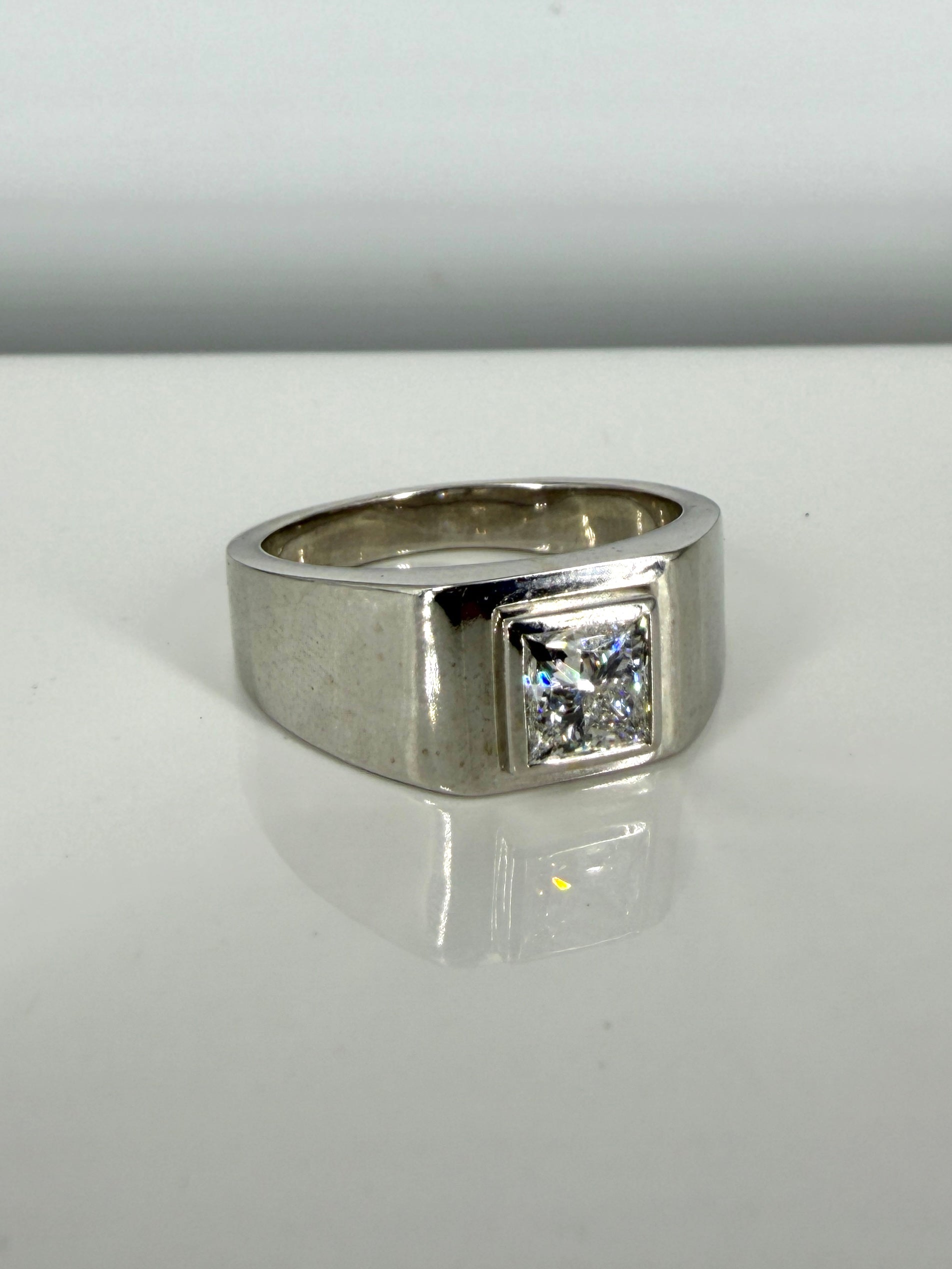 Golden Reverie Lab Diamond Ring