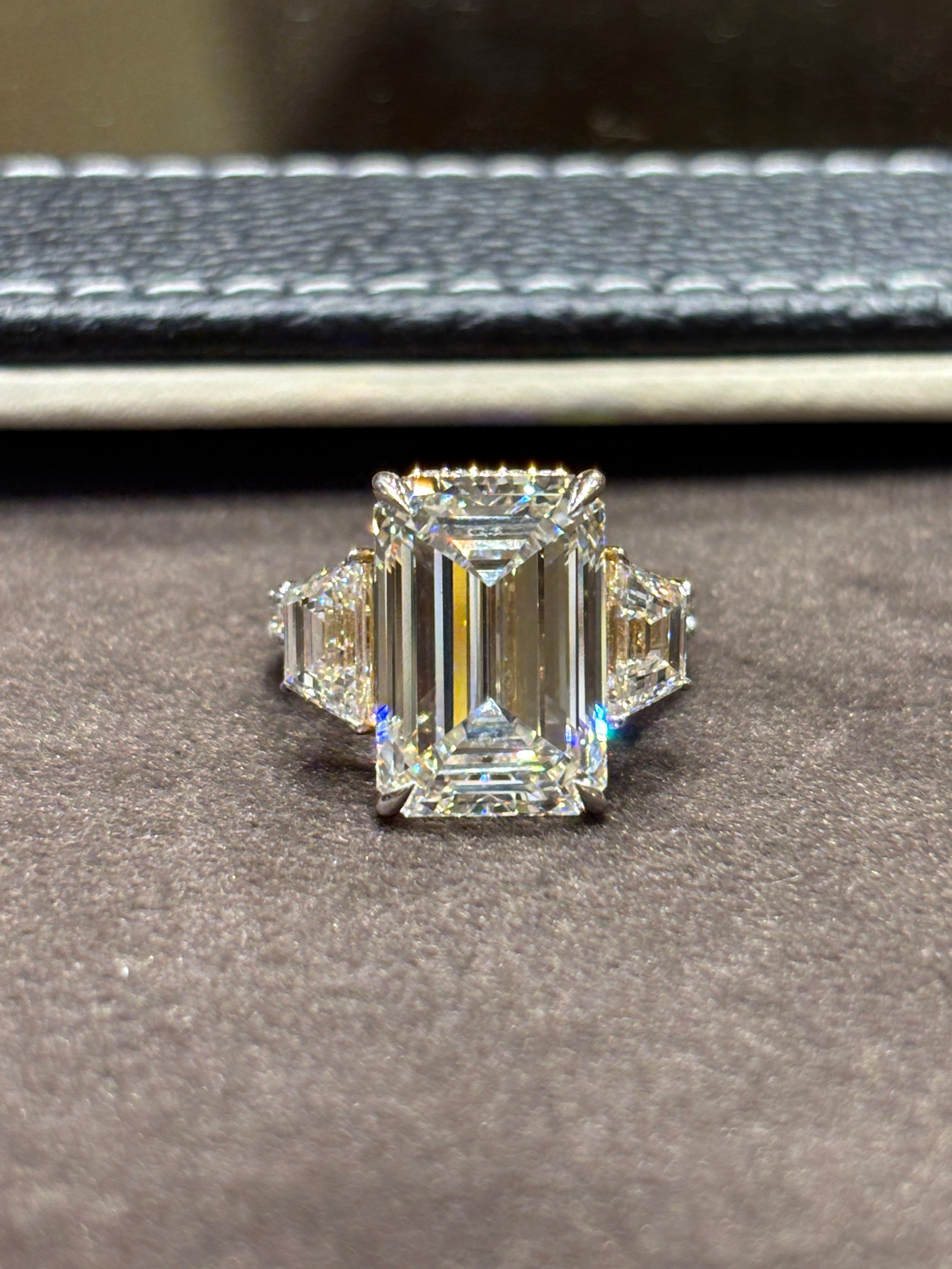 Syrrin Glow Lab Diamond Ring – Romance Refined