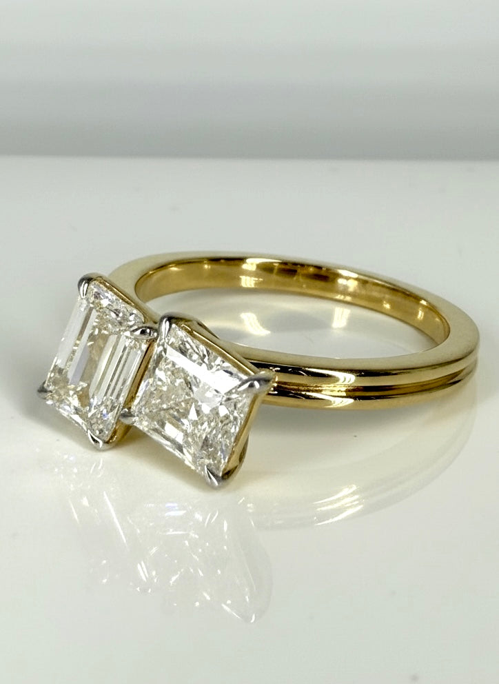 Secret Aurora Lab Diamond Ring