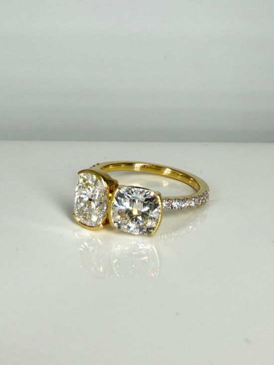 Velvet Echo Lab Diamond Ring