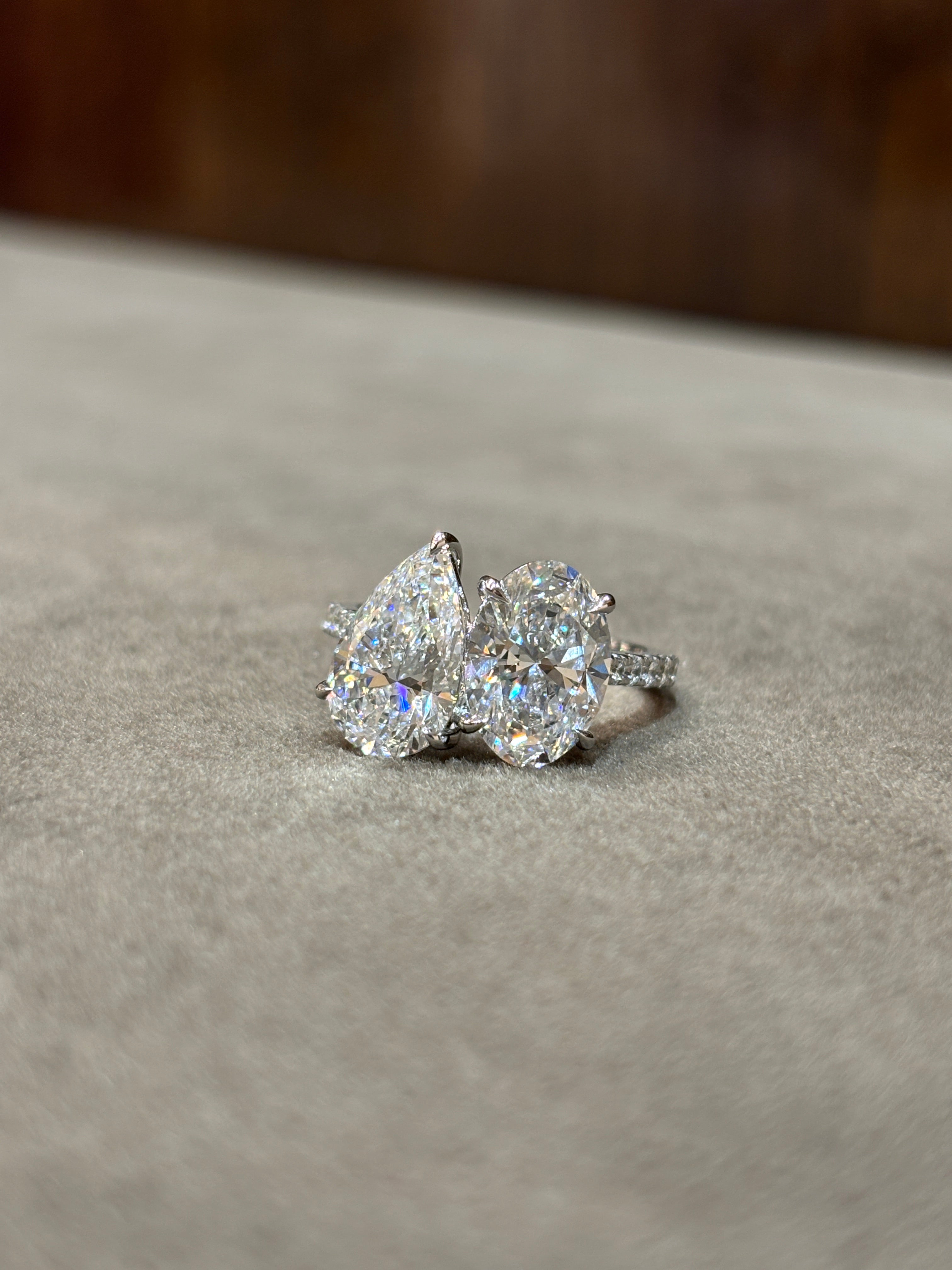 Lumière Divine Lab Diamond Ring