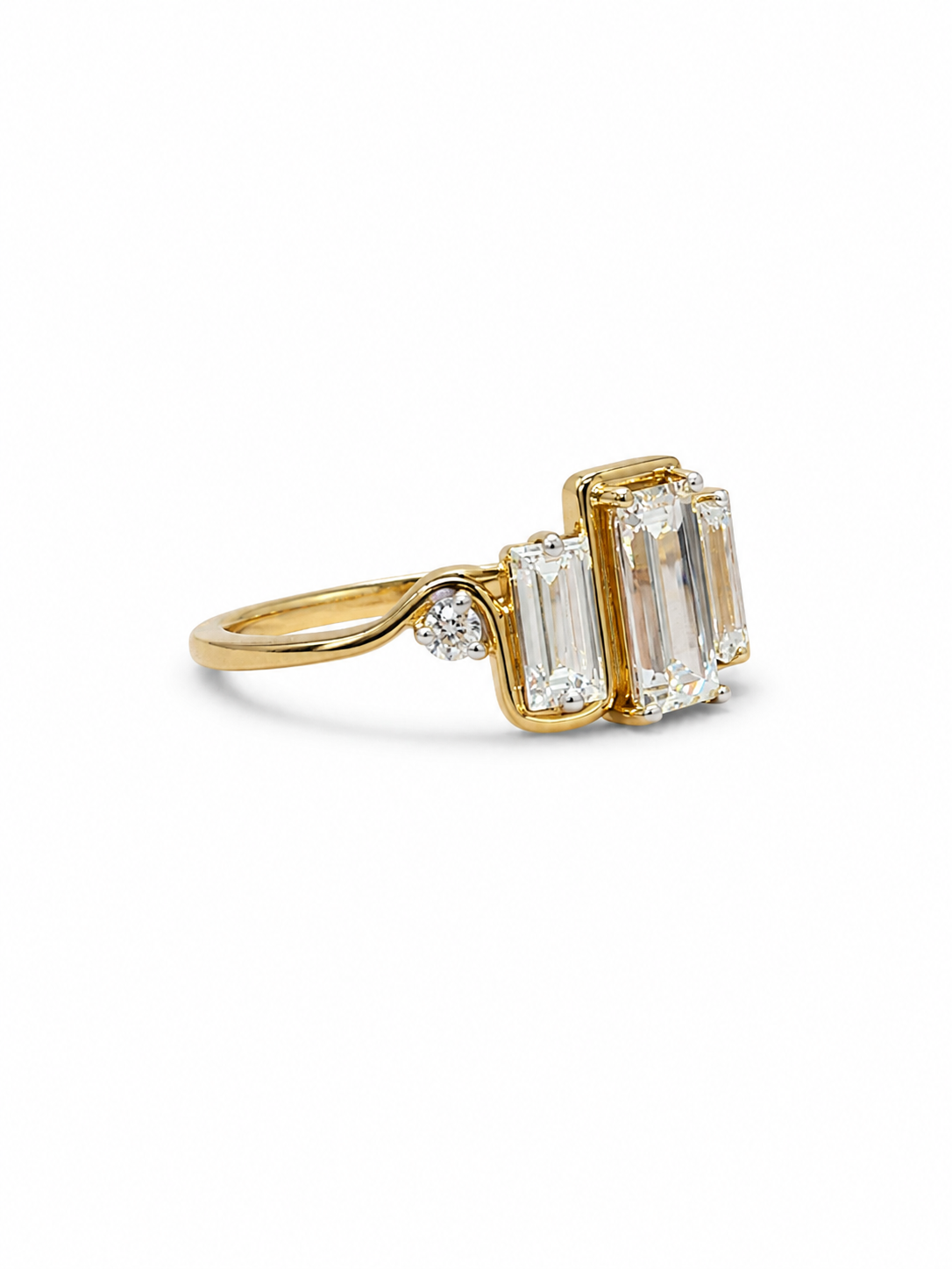 Selveth Drune Lab Grown Diamond Ring