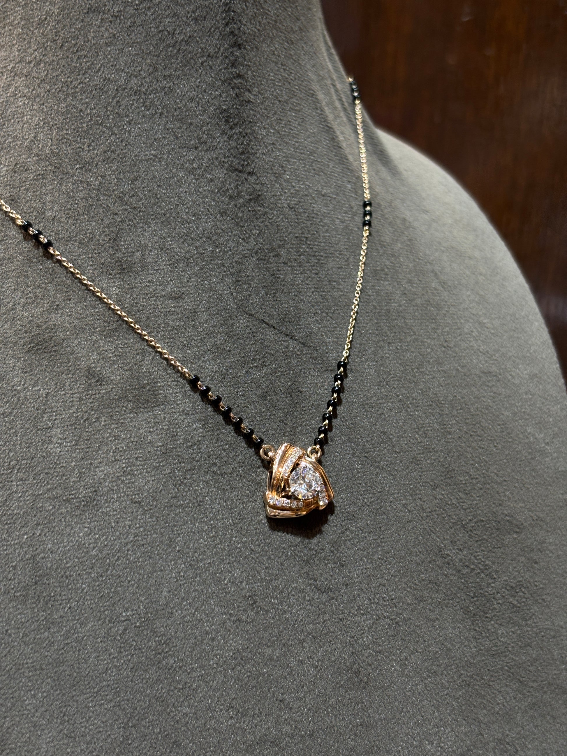 Serene Horizon Lab Diamond Pendant