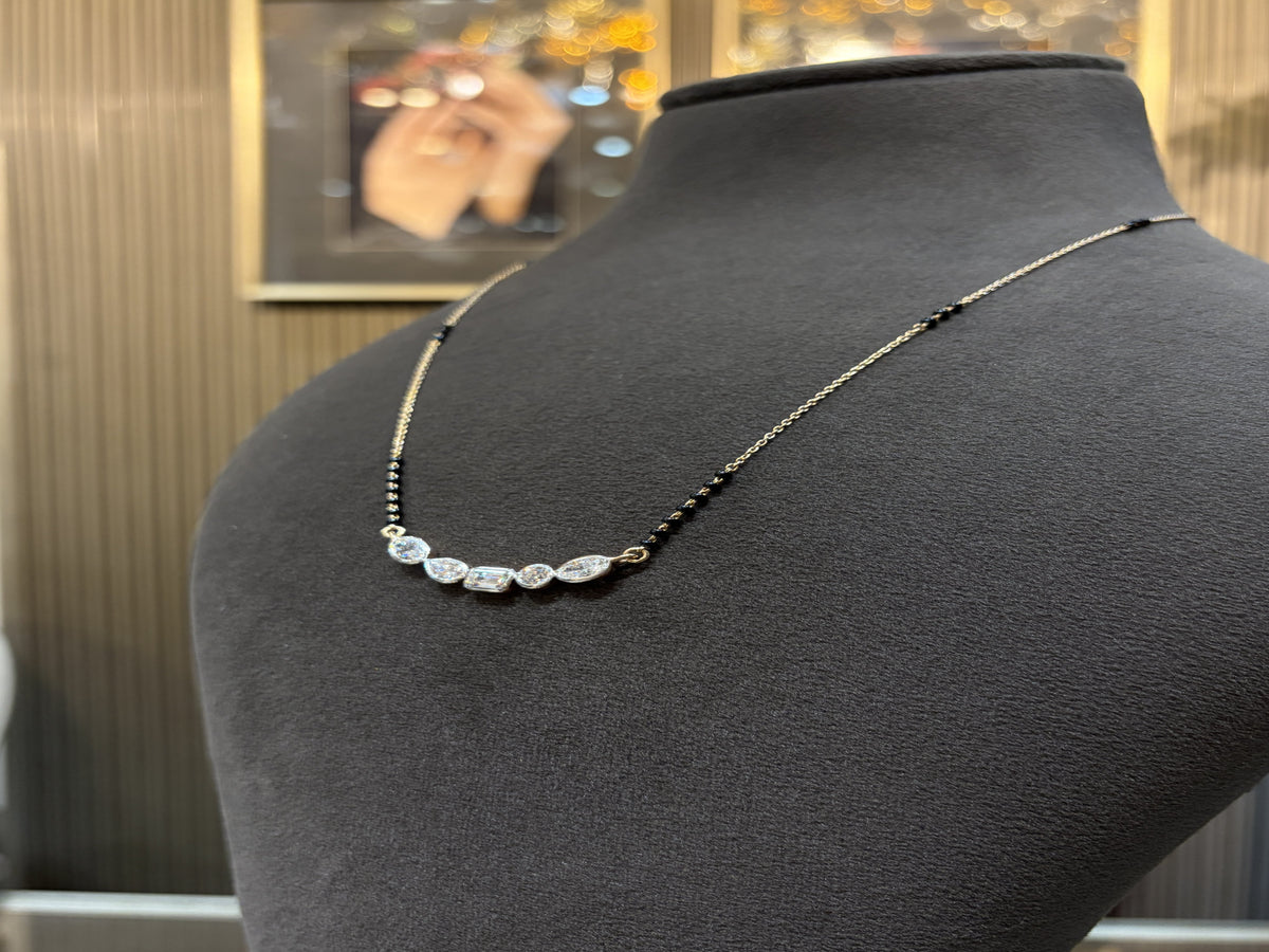 Mangal Thyren Lab Grown Diamond Mangalsutra