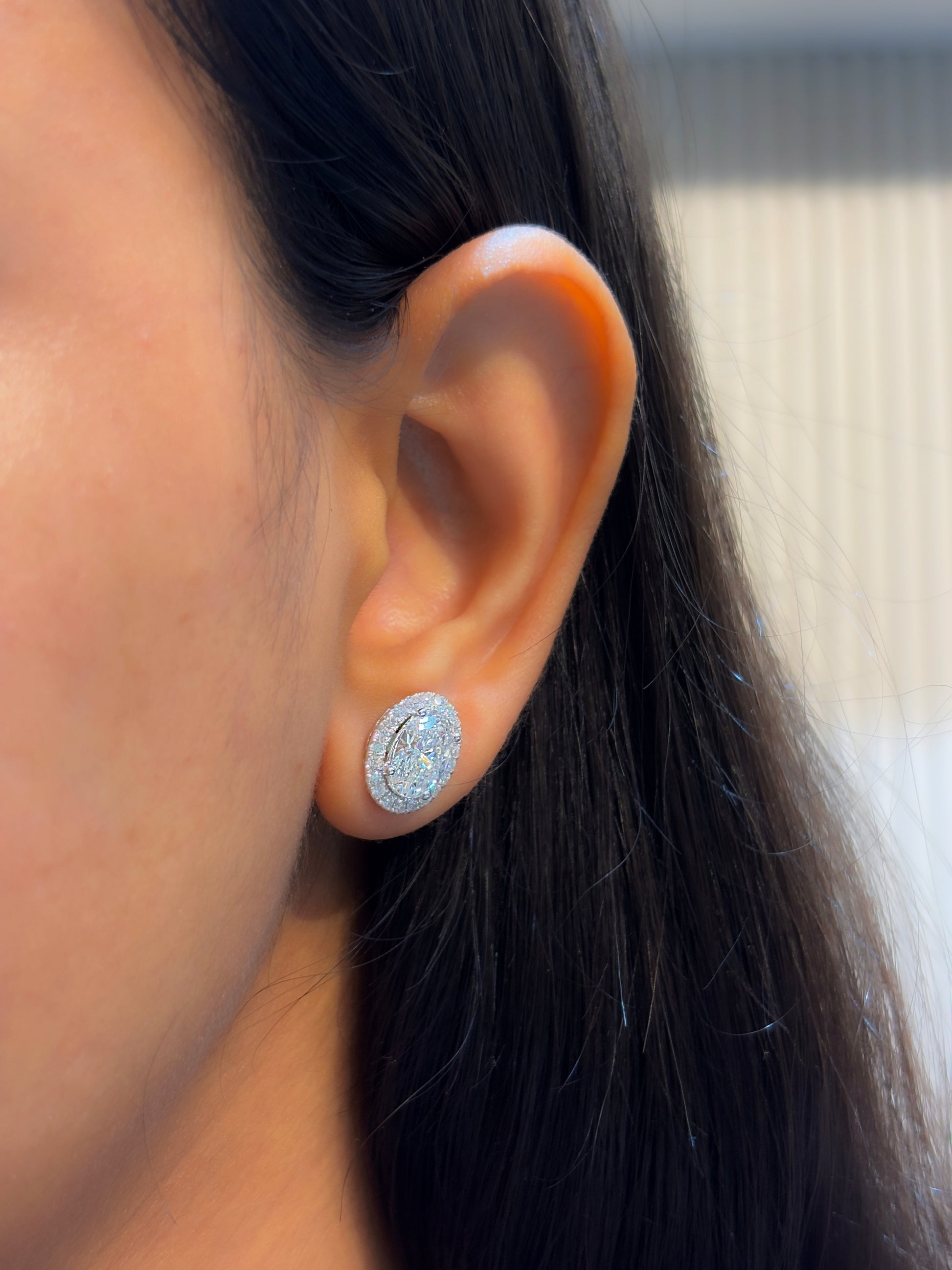 Avira Flicker Lab Diamond Earring