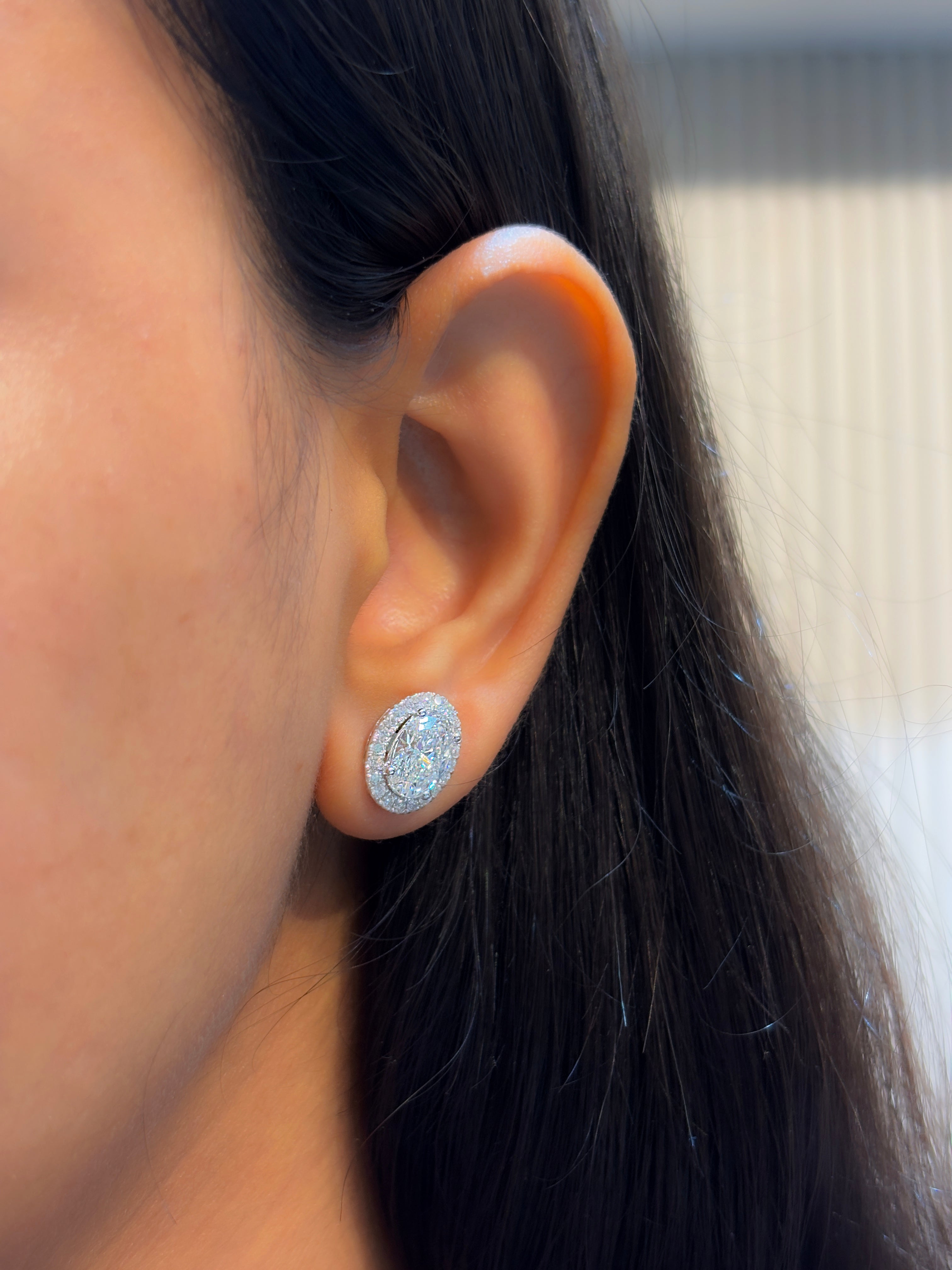 Avira Flicker Lab Diamond Earring
