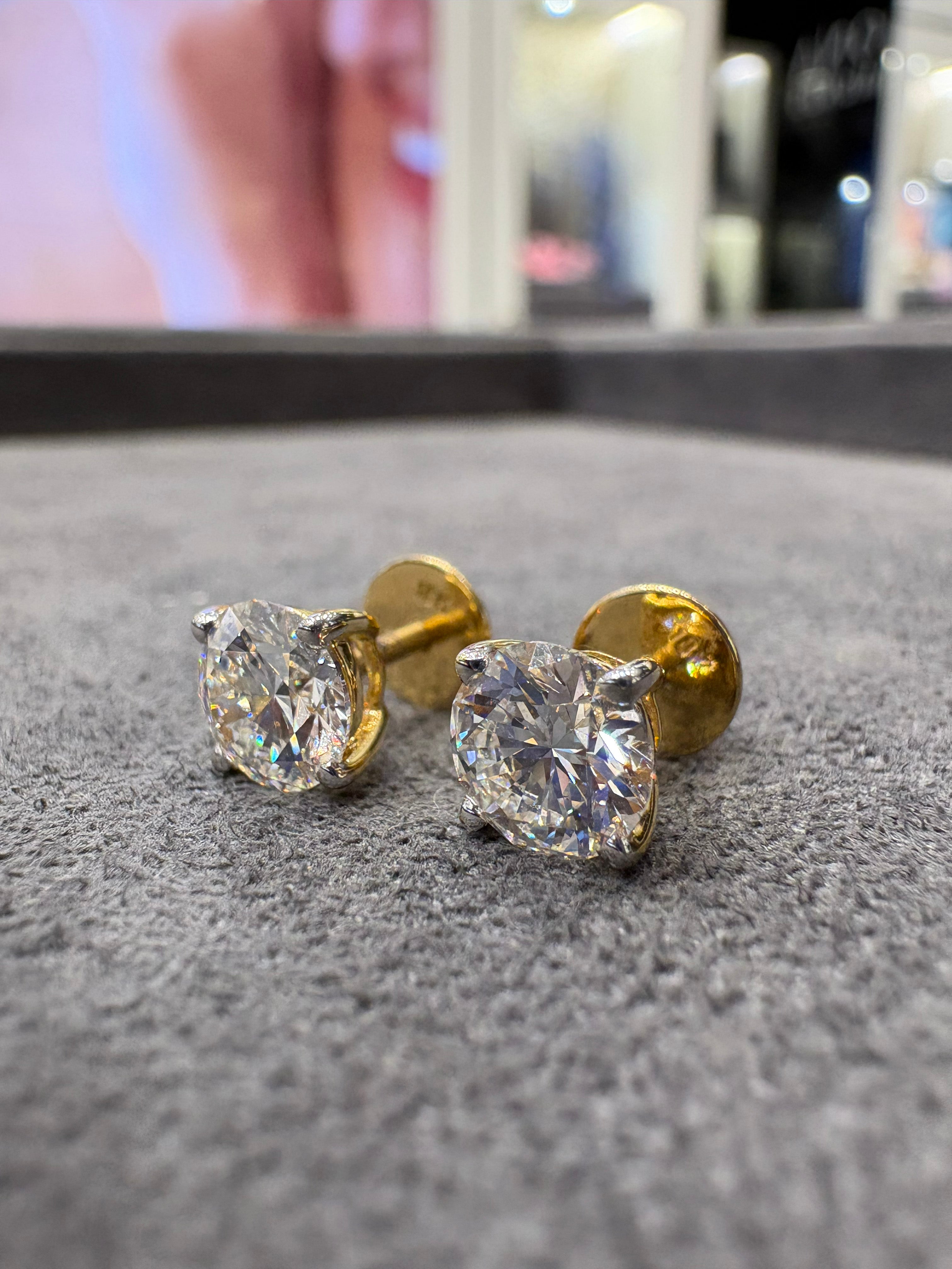 Round Lab Diamond Classic Solitaire Stud in 18K Yellow Gold - Elowen Mist by Fiona Diamonds