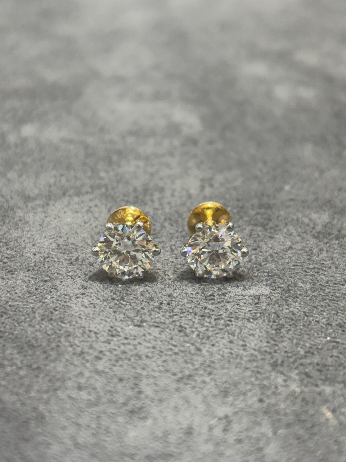 Odessa Poppy Lab Diamond Earrings