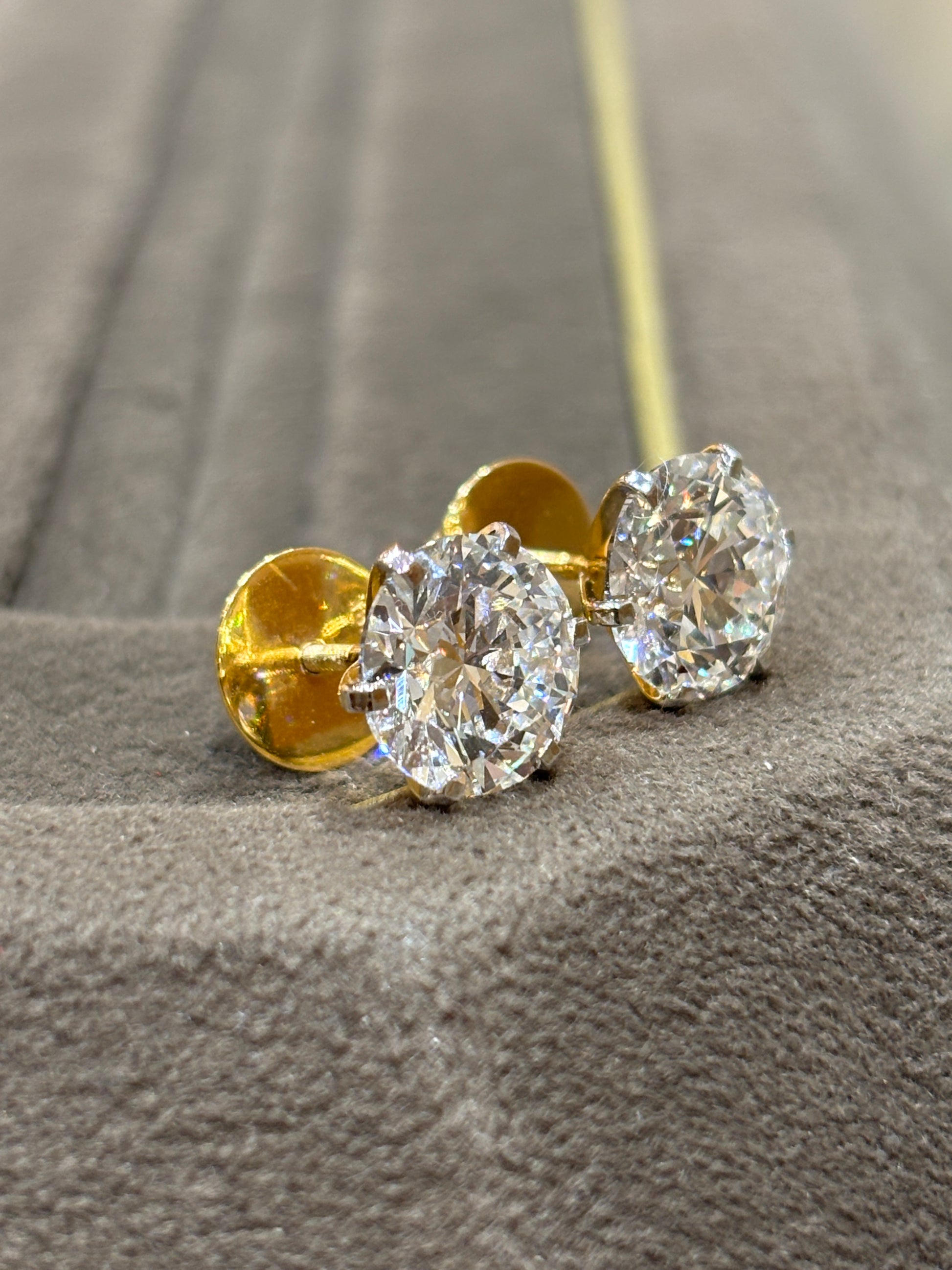 Sena Tide Lab Diamond Earring