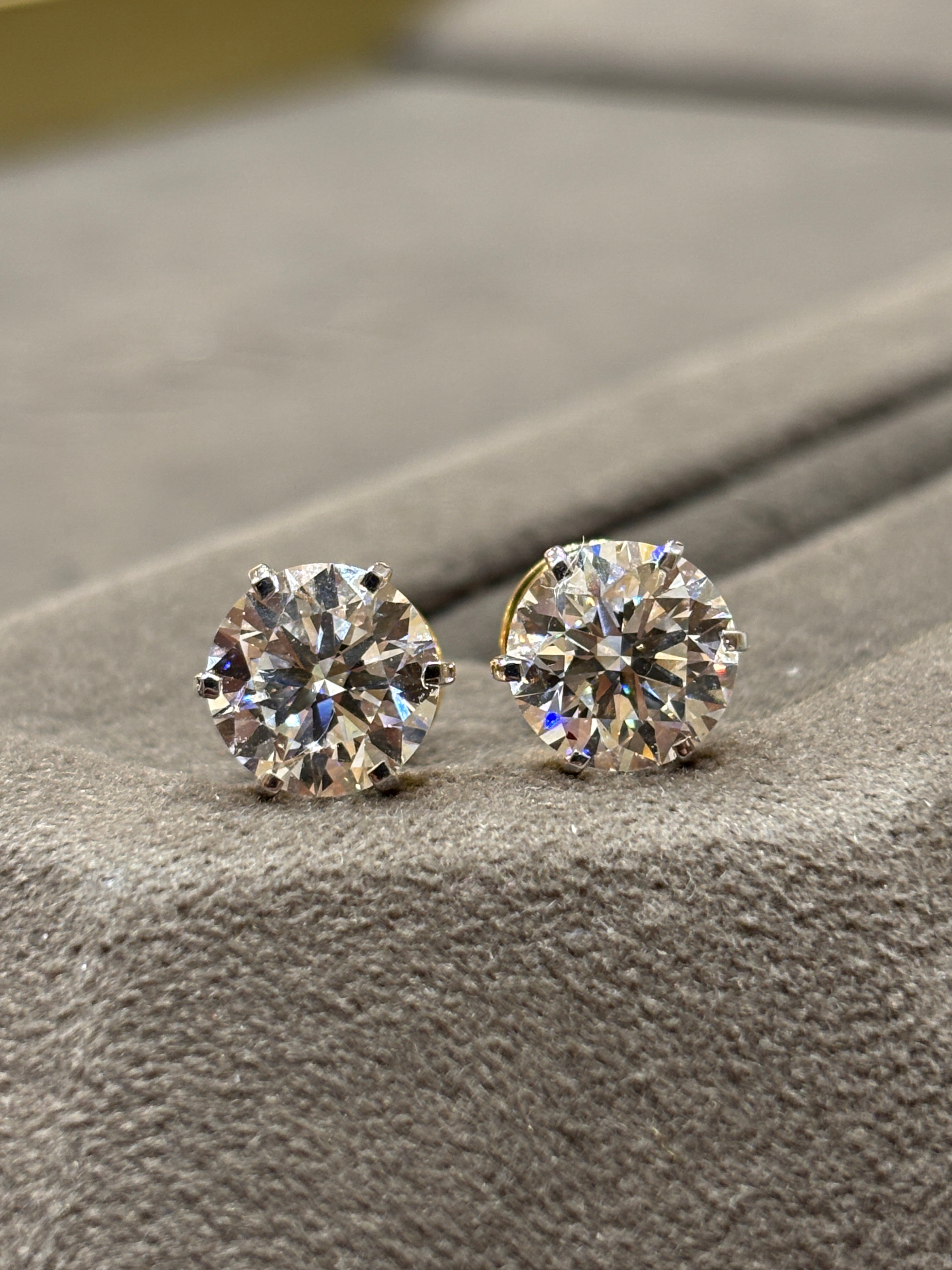 Sena Tide Lab Diamond Earring