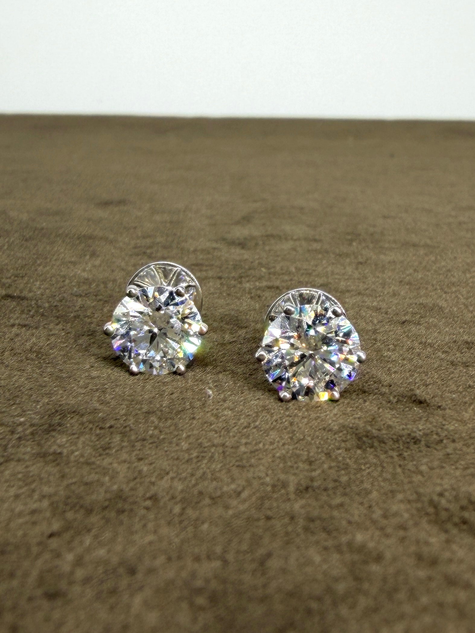 Oracle Drift Lab Diamond Earring