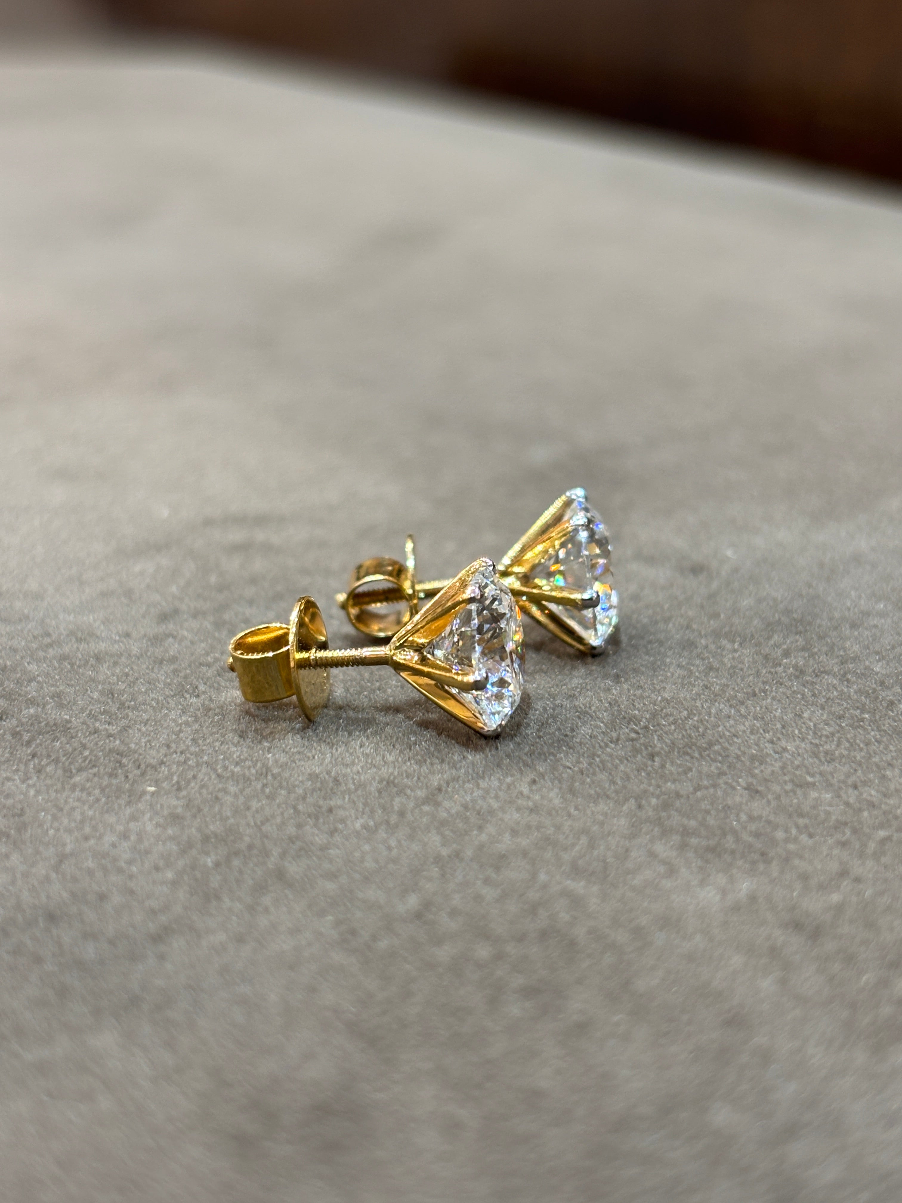 Arviona Belle Lab Diamond Earring