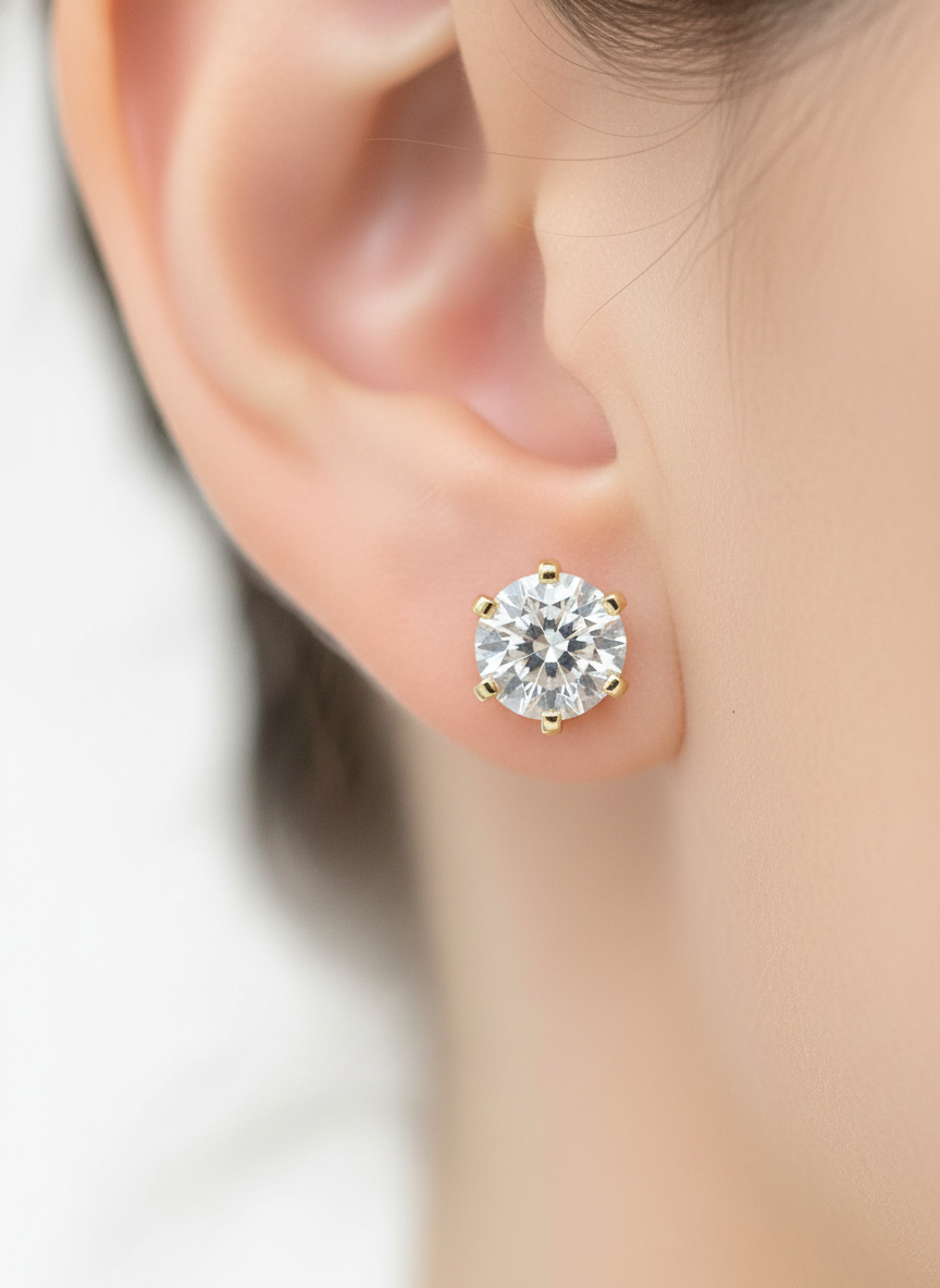 Lyra Pierce Lab Diamond Earring