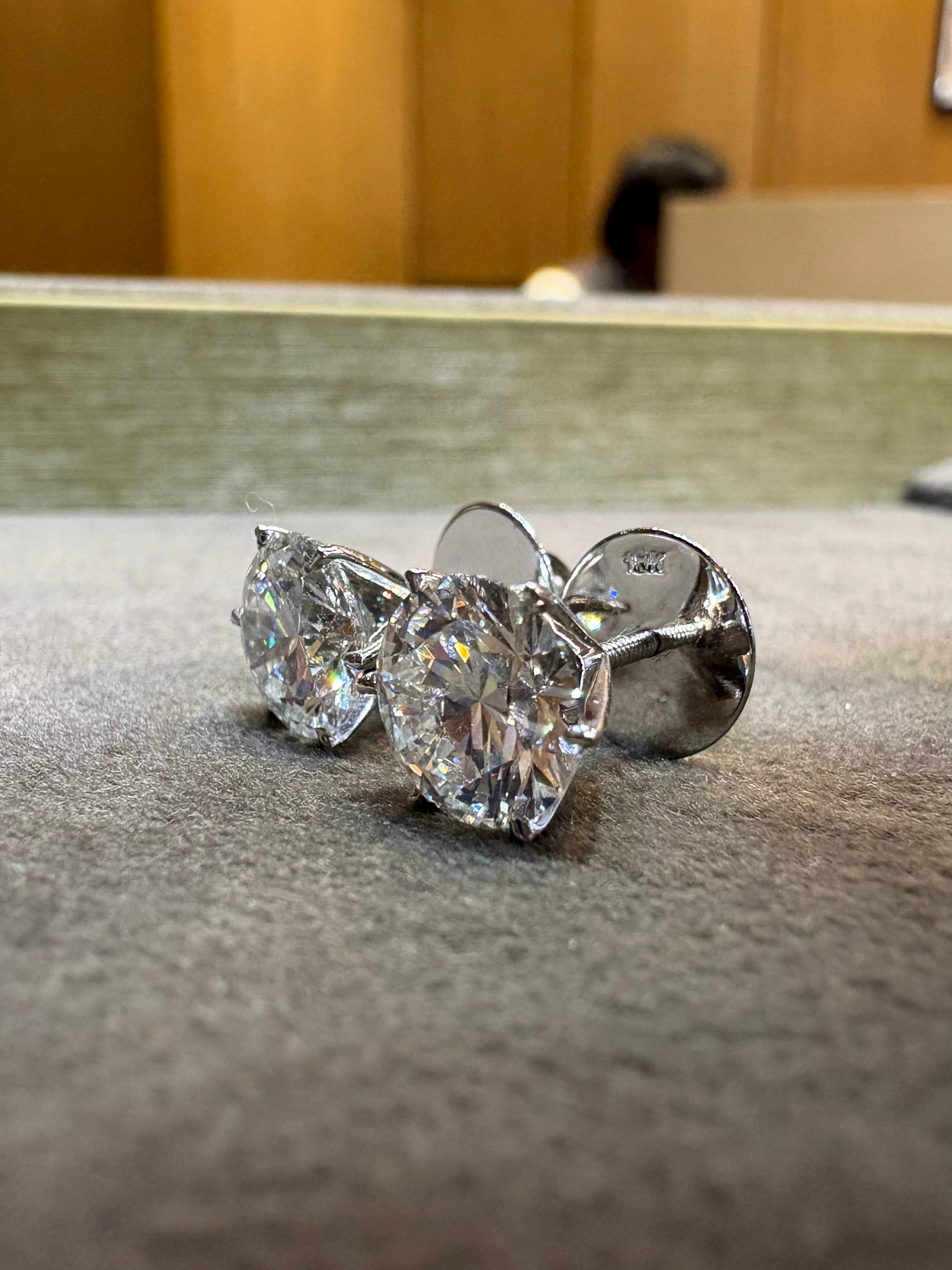 Round Lab Diamond Classic Solitaire Stud in 18K White Gold - Favryn Mist by Fiona Diamonds