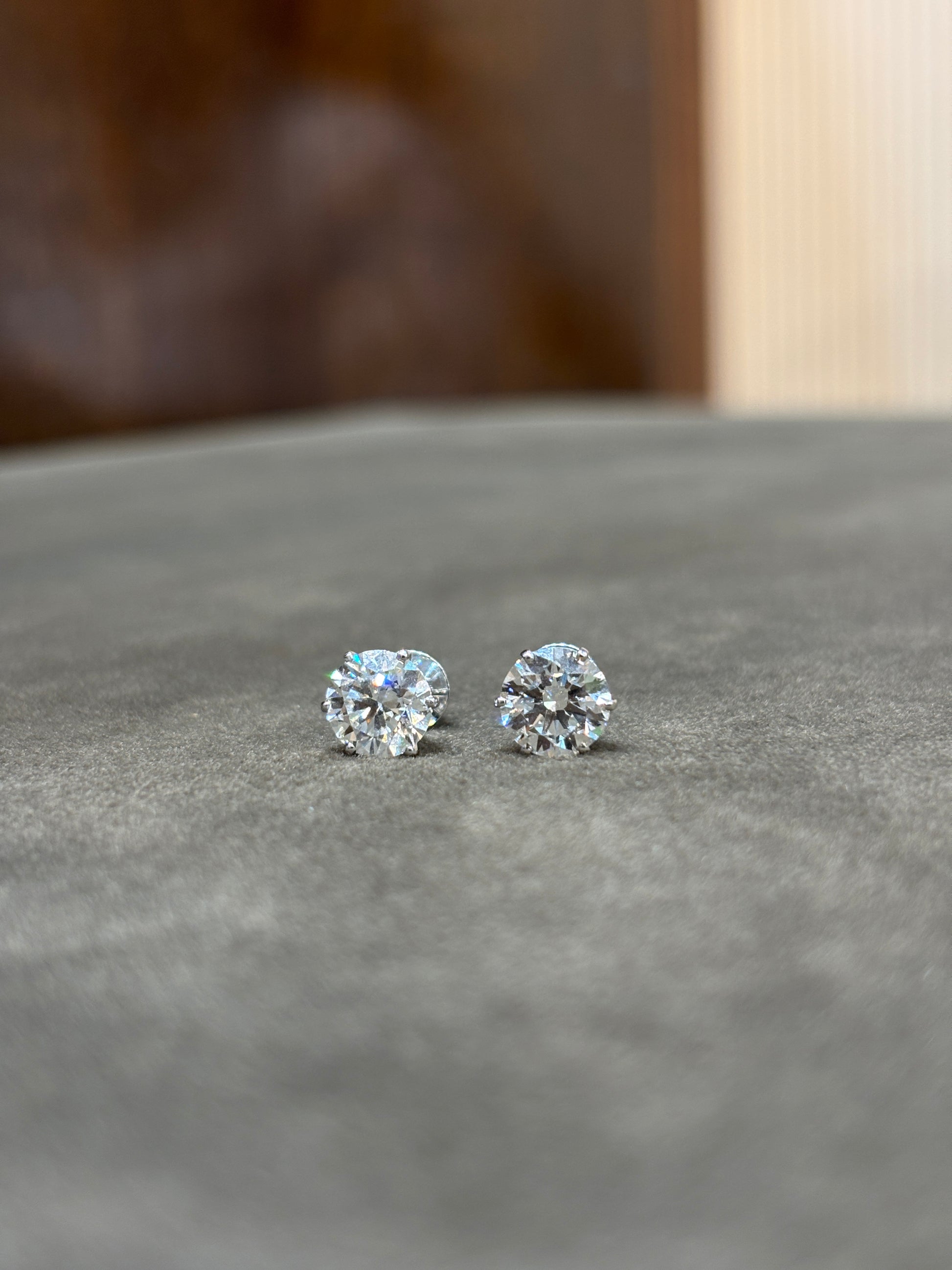 Nalvex Thyra Lab Diamond Earring