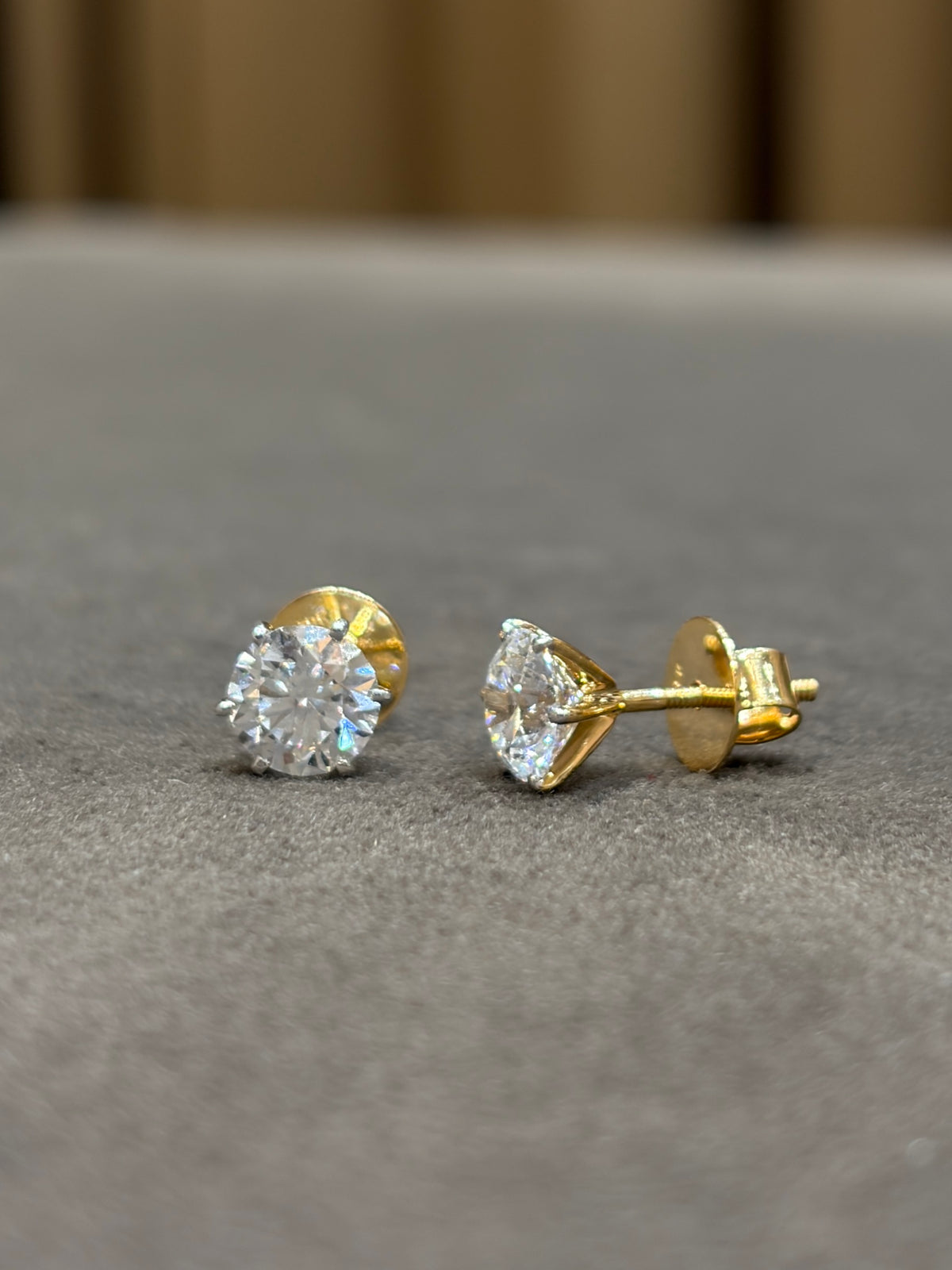Iris Arc Lab Diamond Earring