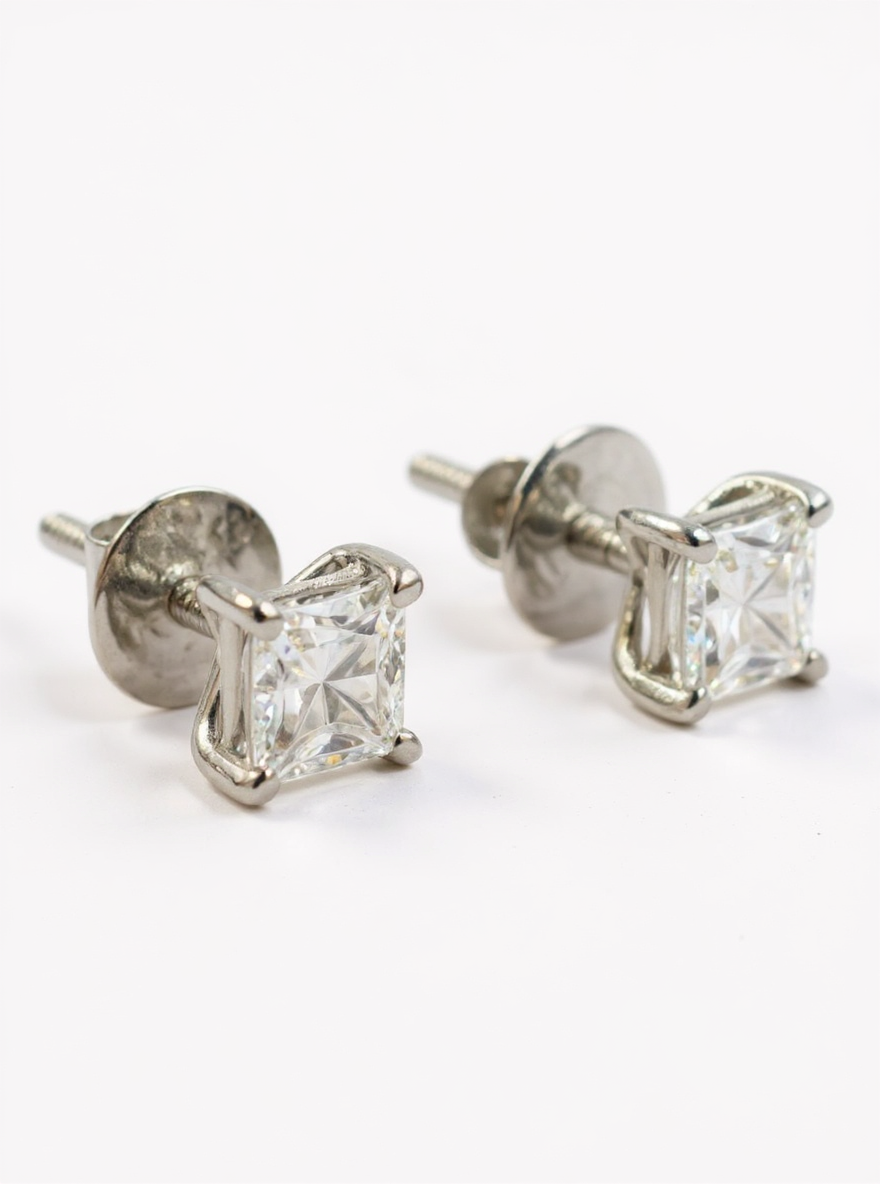 Esha Glow Lab Diamond Earring
