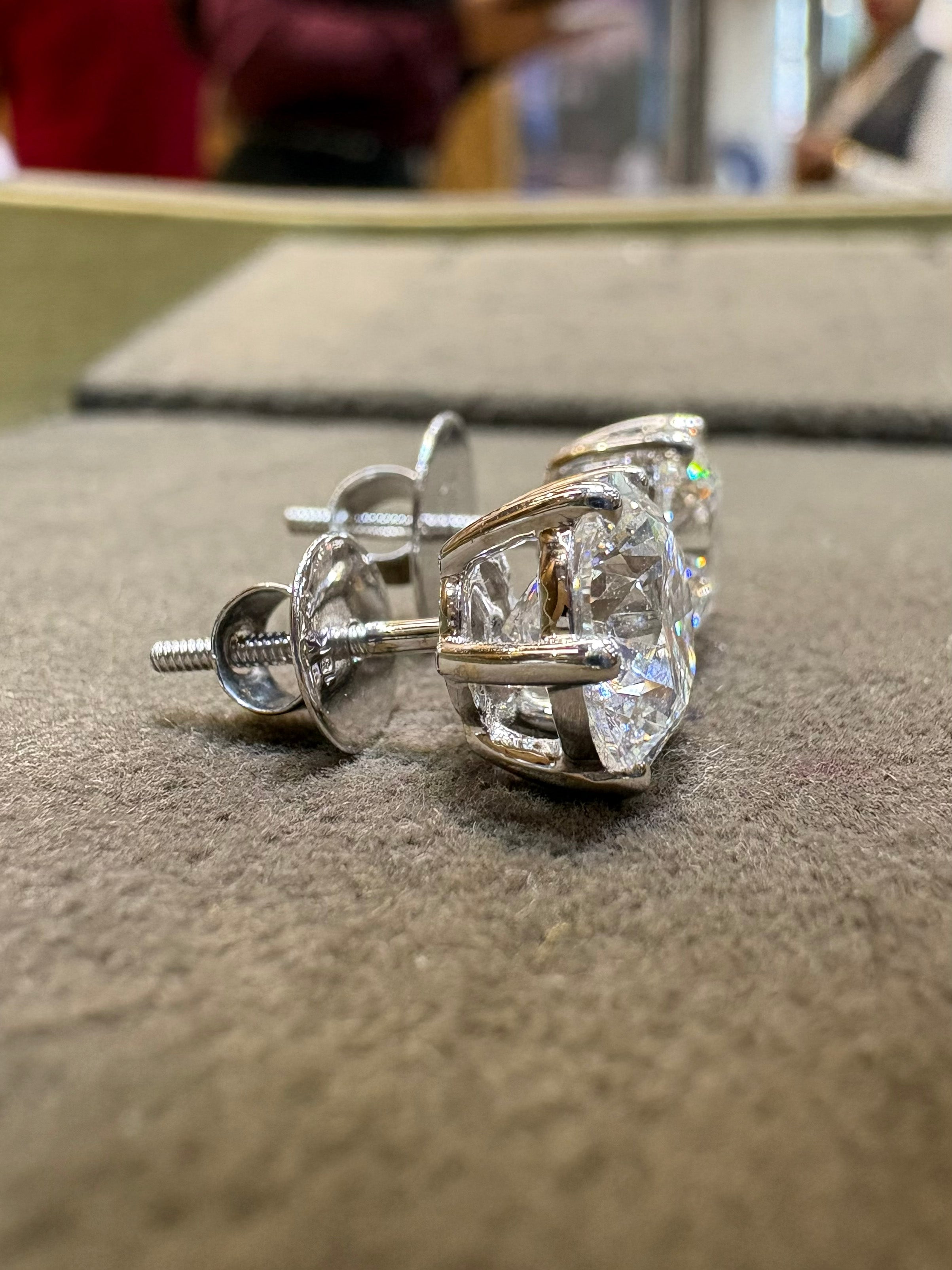 Round Lab Diamond Classic Solitaire Stud in 18K White Gold - Veryn Drift by Fiona Diamonds