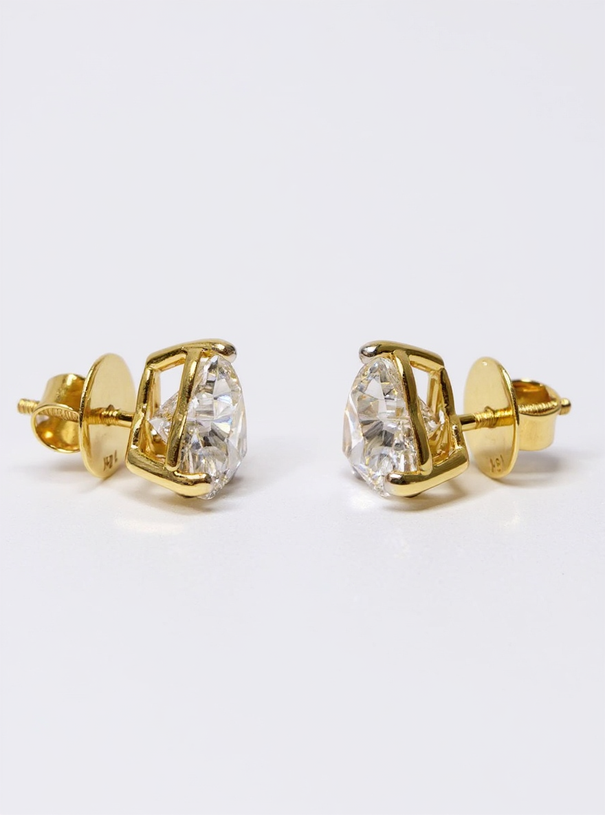 Lyra Bloom Lab Diamond Earring