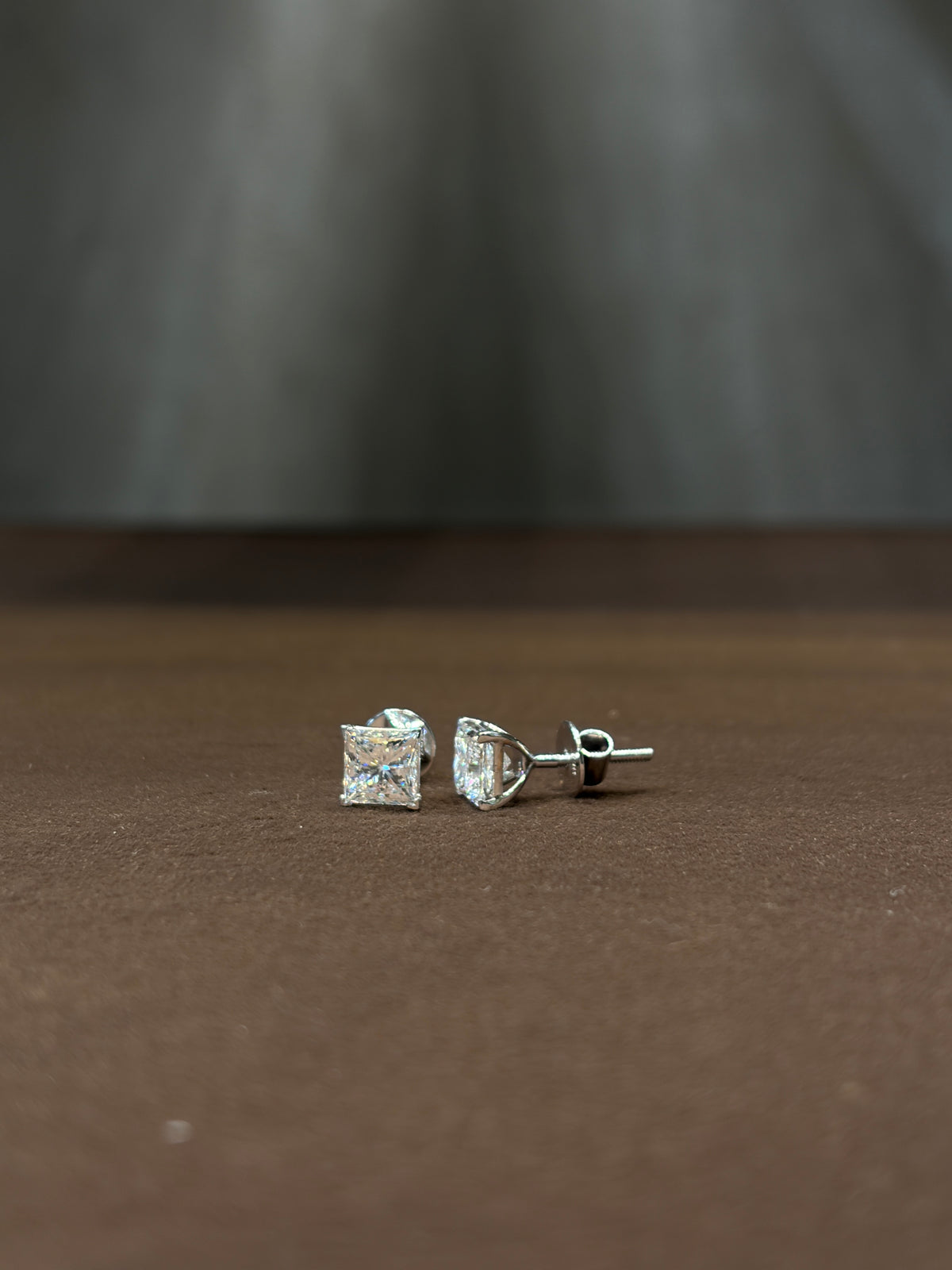Zoraya Elvorn Lab Grown Diamond Earring