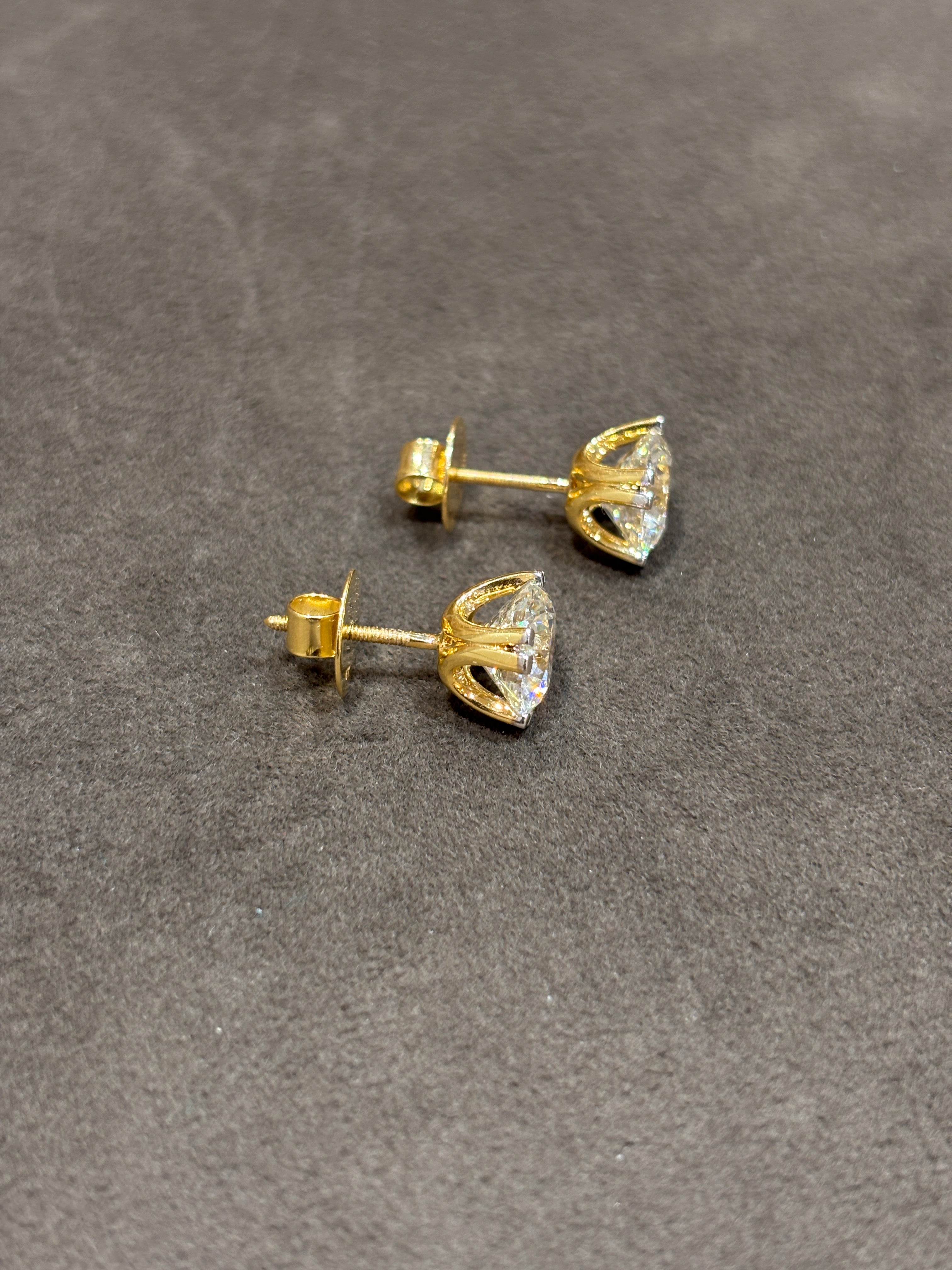 Forge Solitaire Lab Diamond Earring