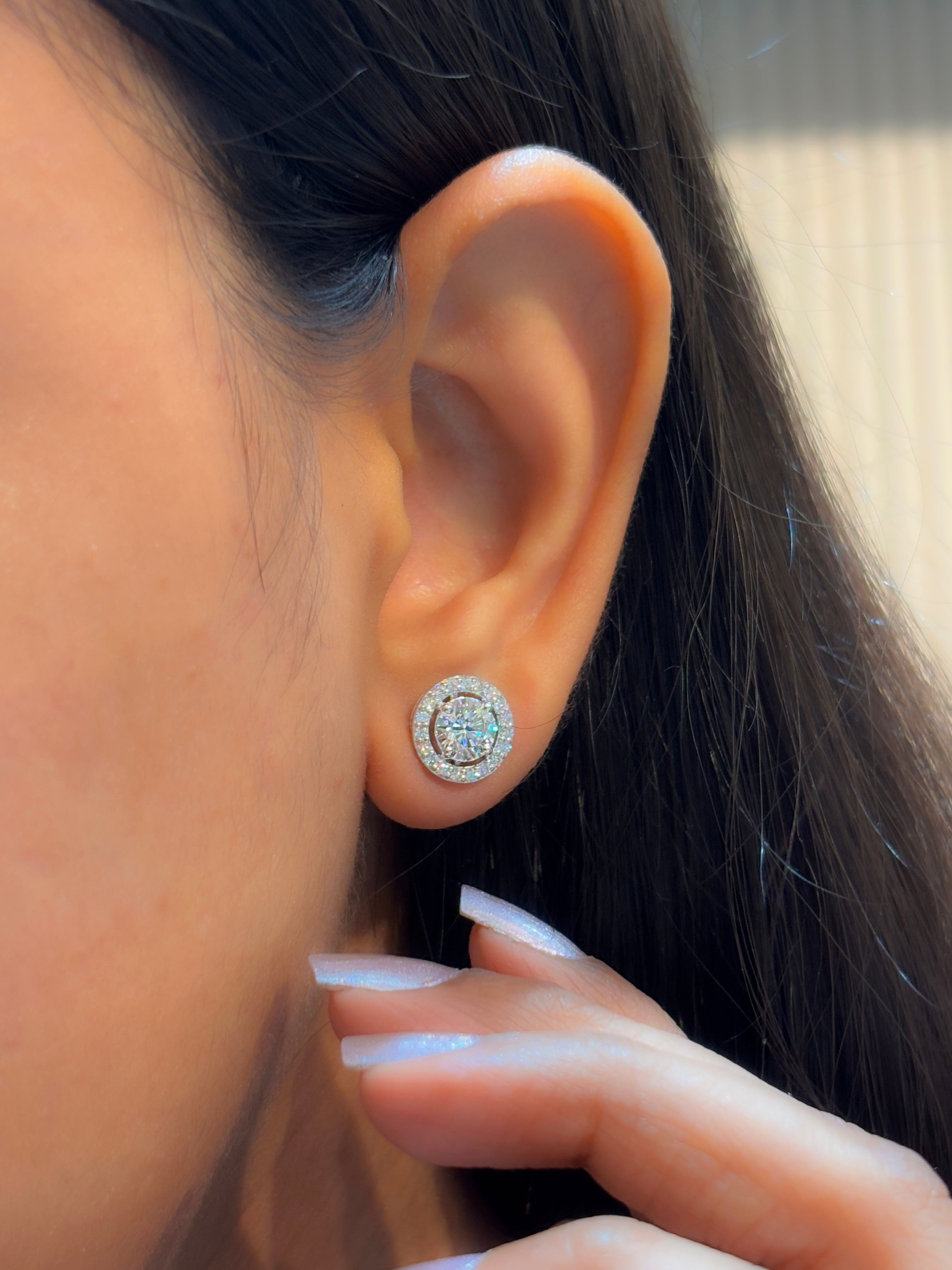 Avenelle Loop Lab Diamond Earring