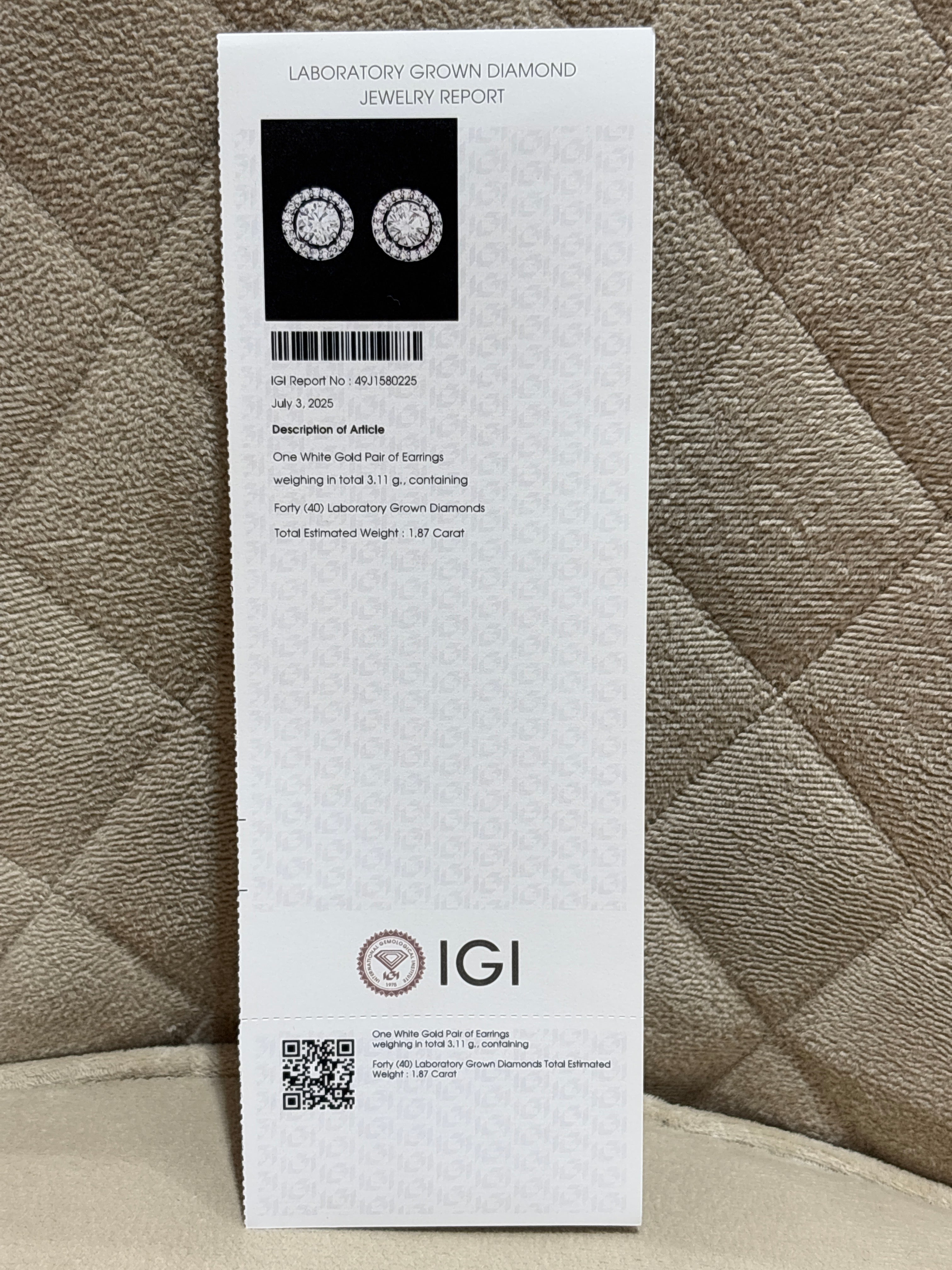 Avenelle Loop Lab Diamond Earring