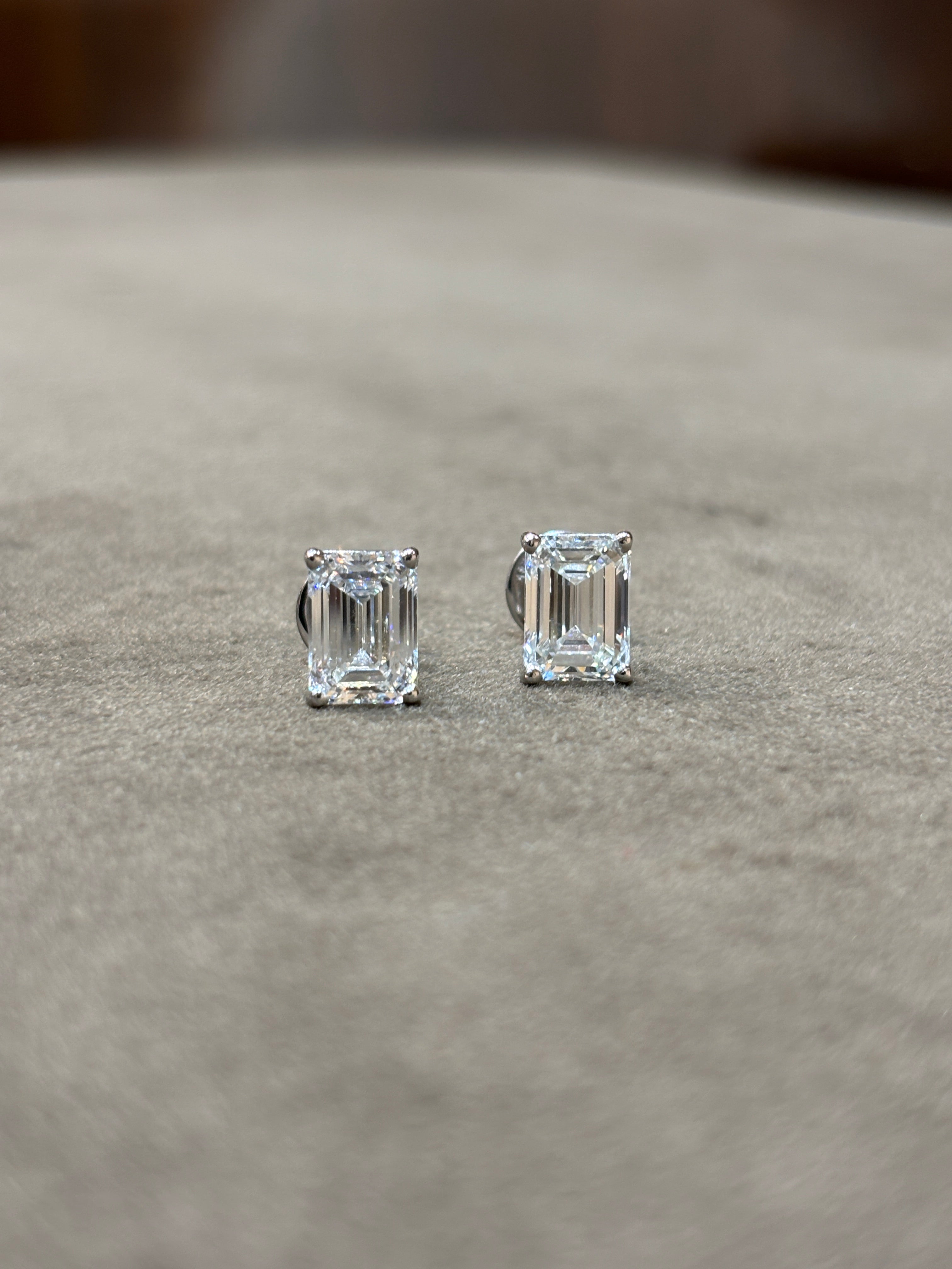 Sacred Line Lab Diamond Earring