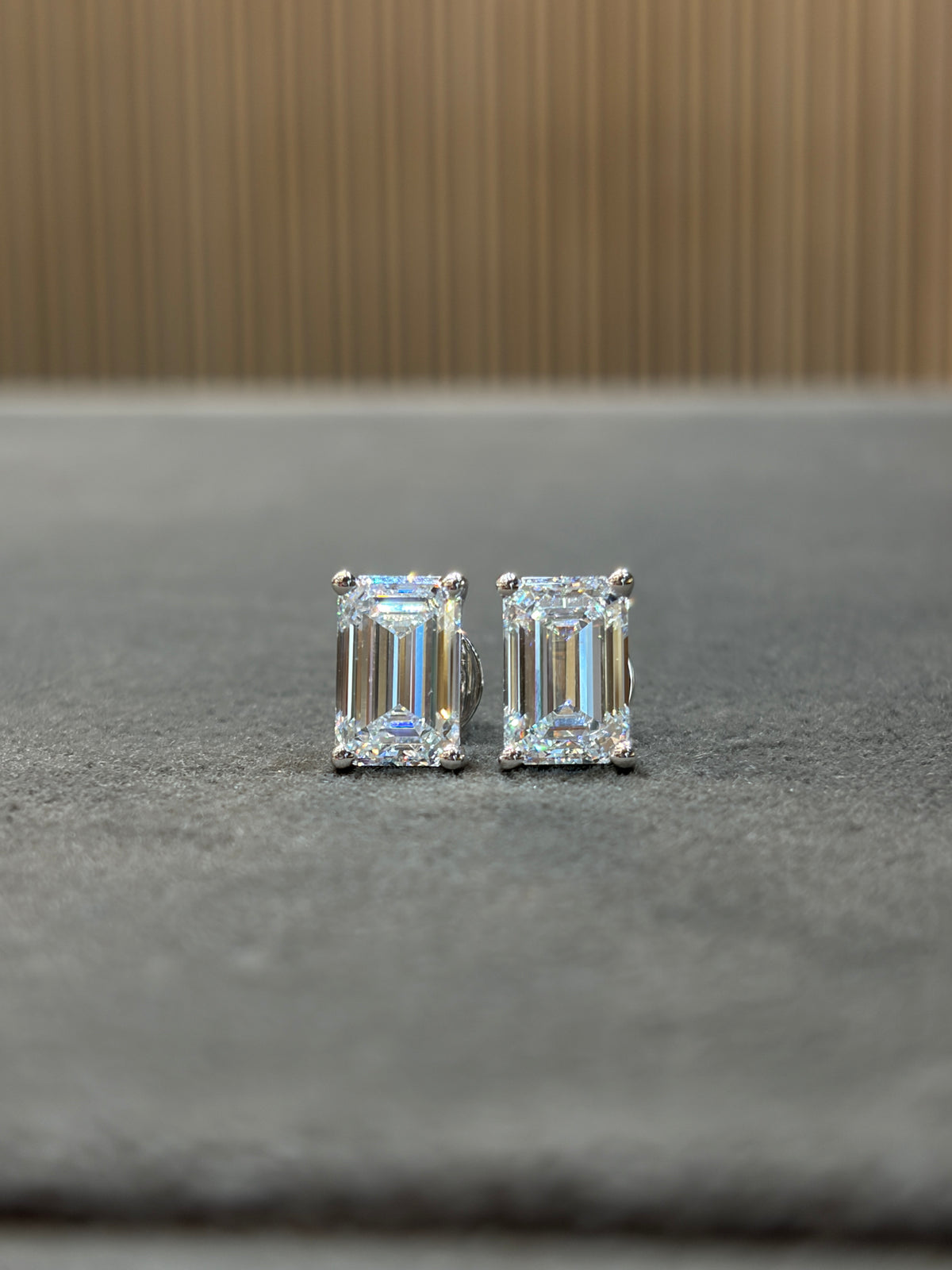 Tova Hoop Lab Diamond Earring