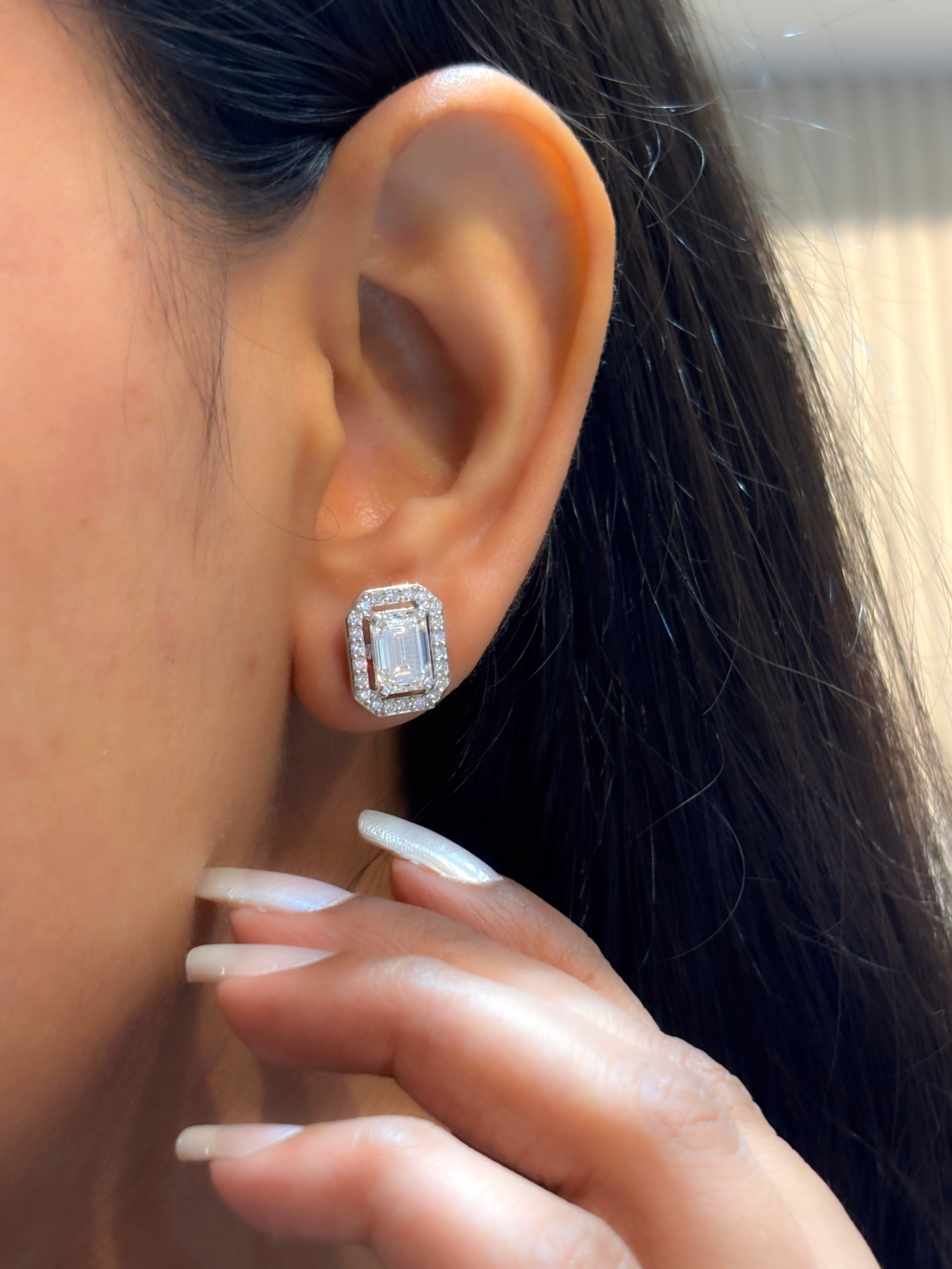 Clarose Gleam Lab Diamond Earring