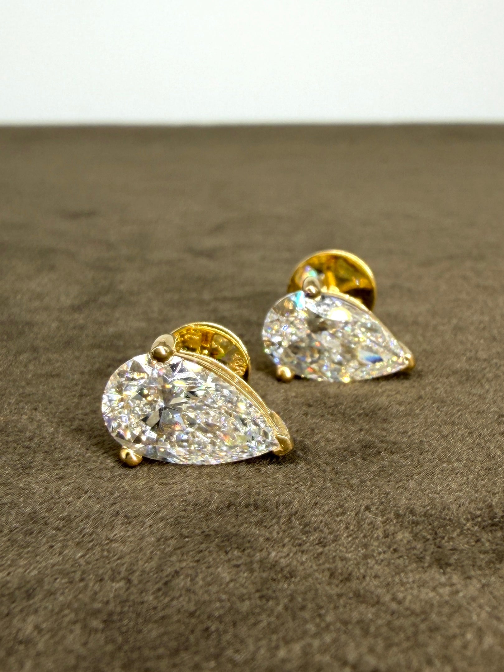 Amber Bloom Lab Diamond Pendant