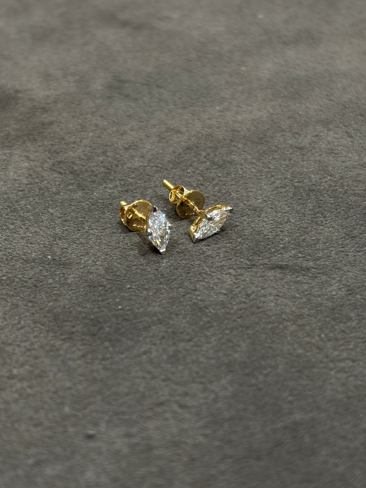 Urvi Arc Lab Diamond Earrings