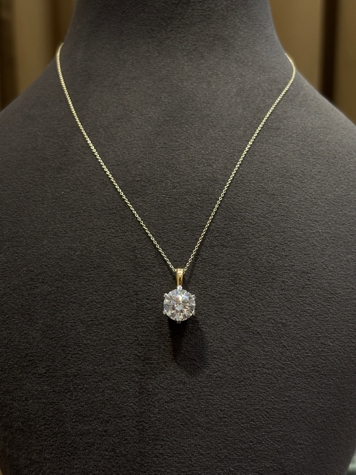 Aureth Vyne Lab Grown Diamond Pendant