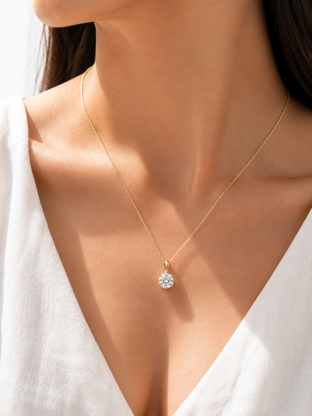 Elinth Vara Lab Grown Diamond Pendant