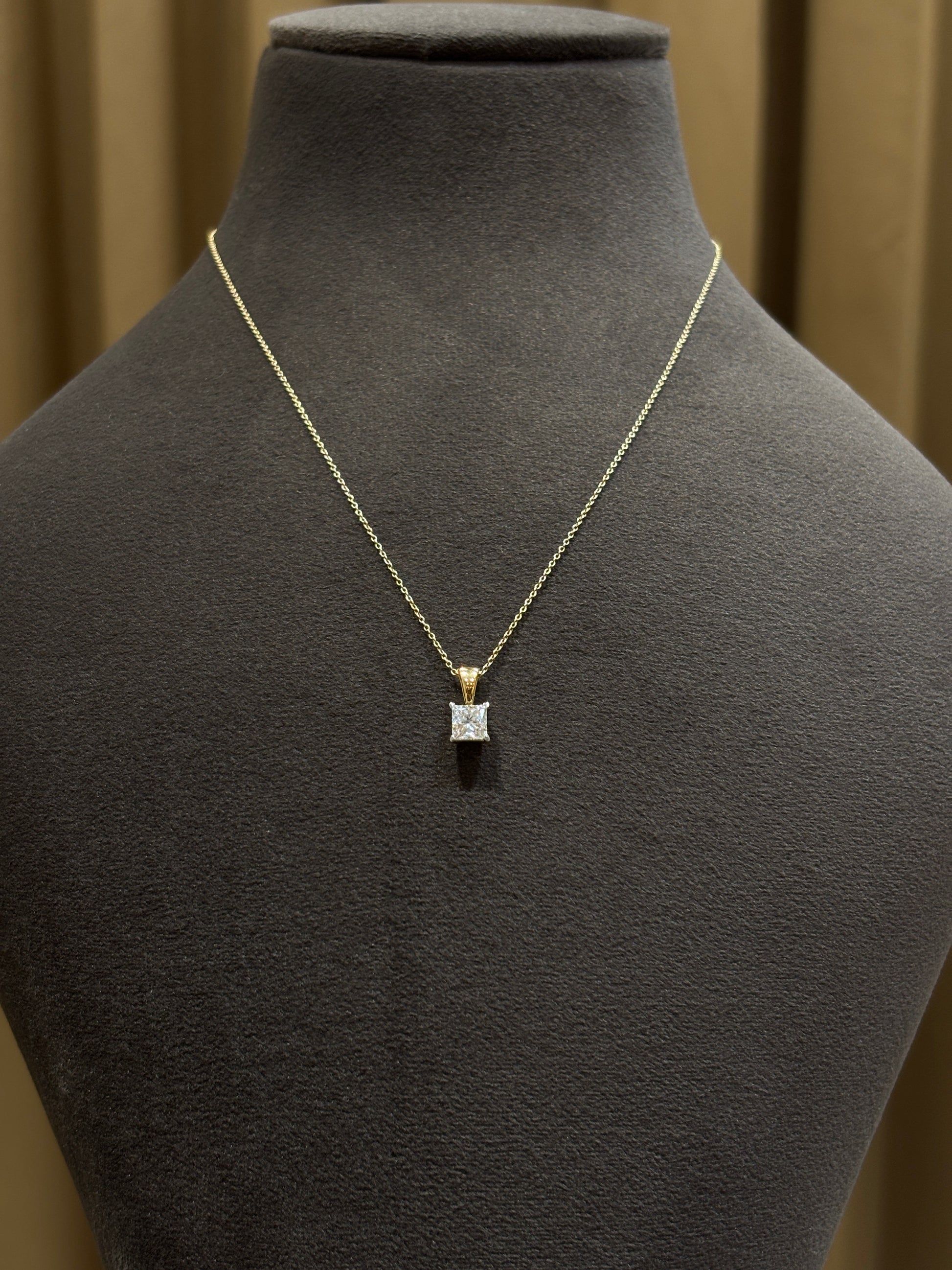 Tavren Lyss Lab Grown Diamond Pendant