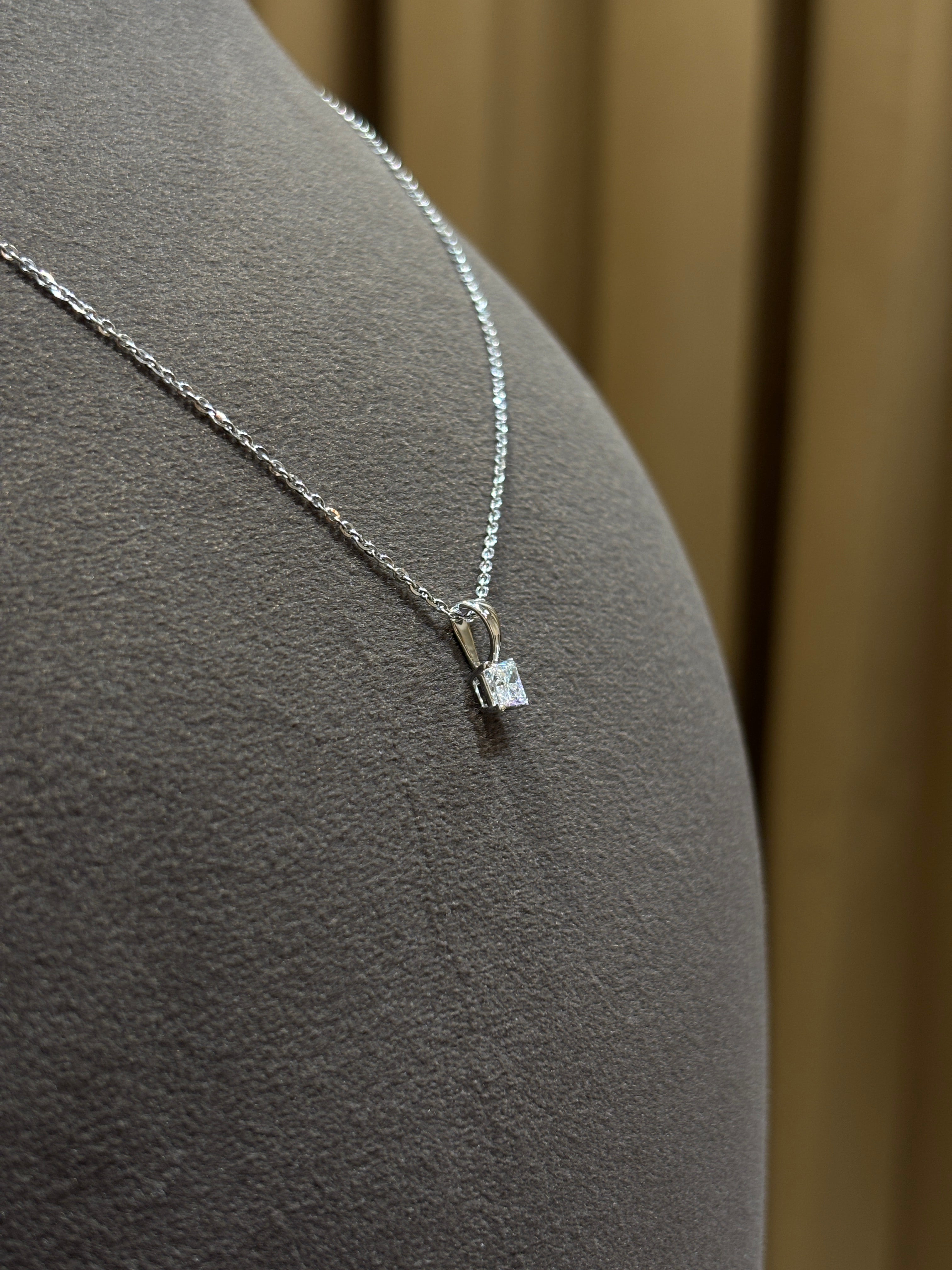 Ziveth Noral Lab Grown Diamond Pendant