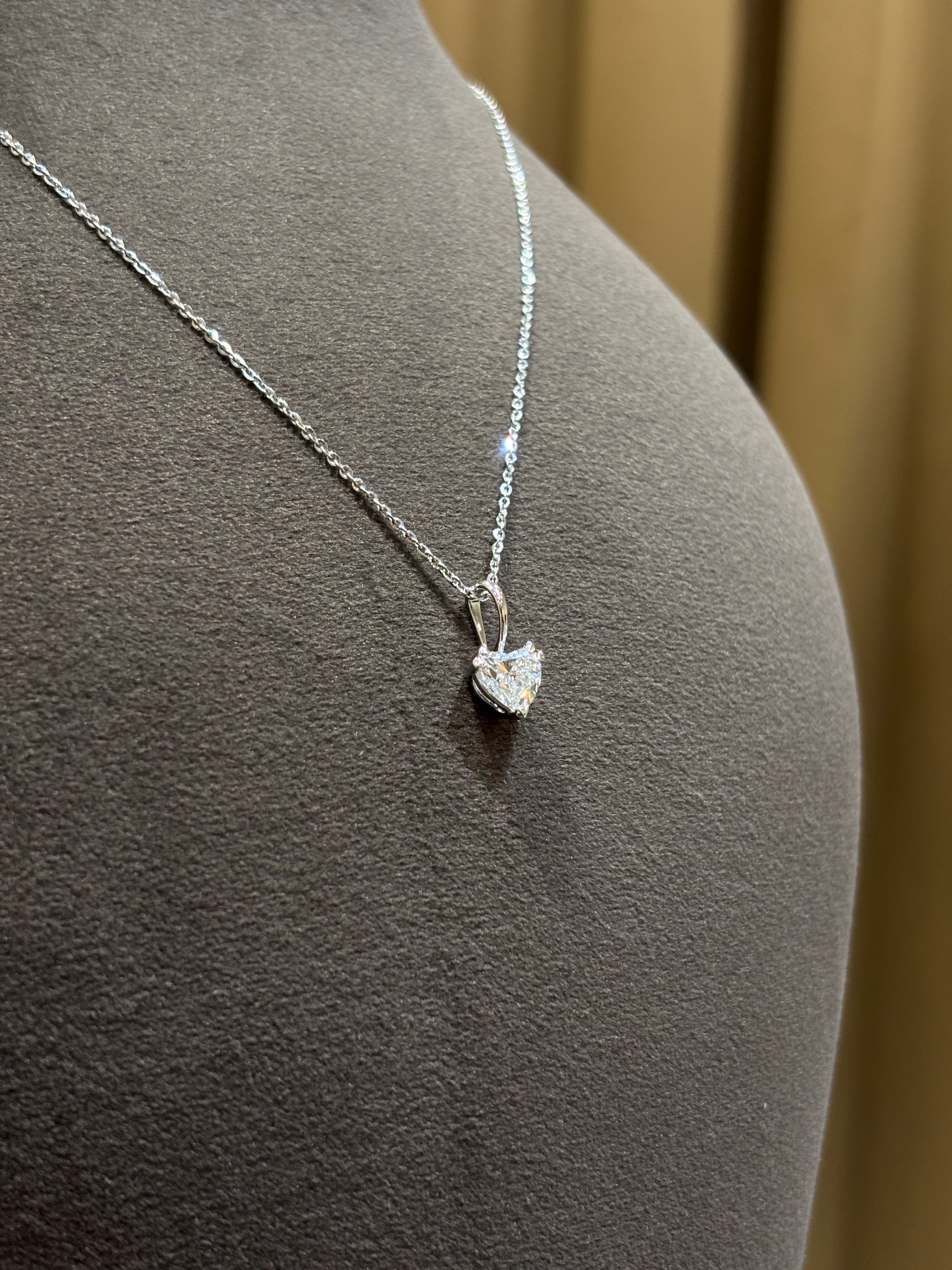 Serath Elun Lab Grown Diamond Pendant