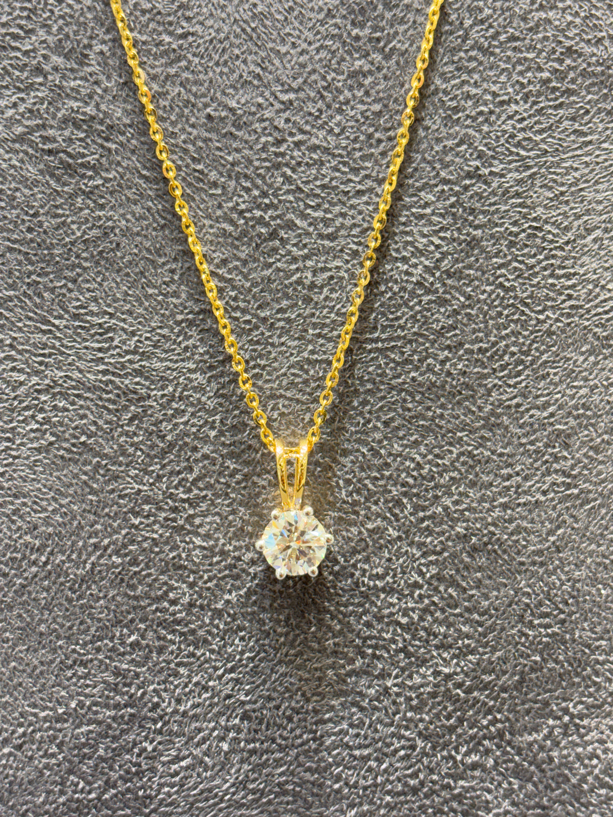 Eleanor Cherish Lab Diamond Pendant