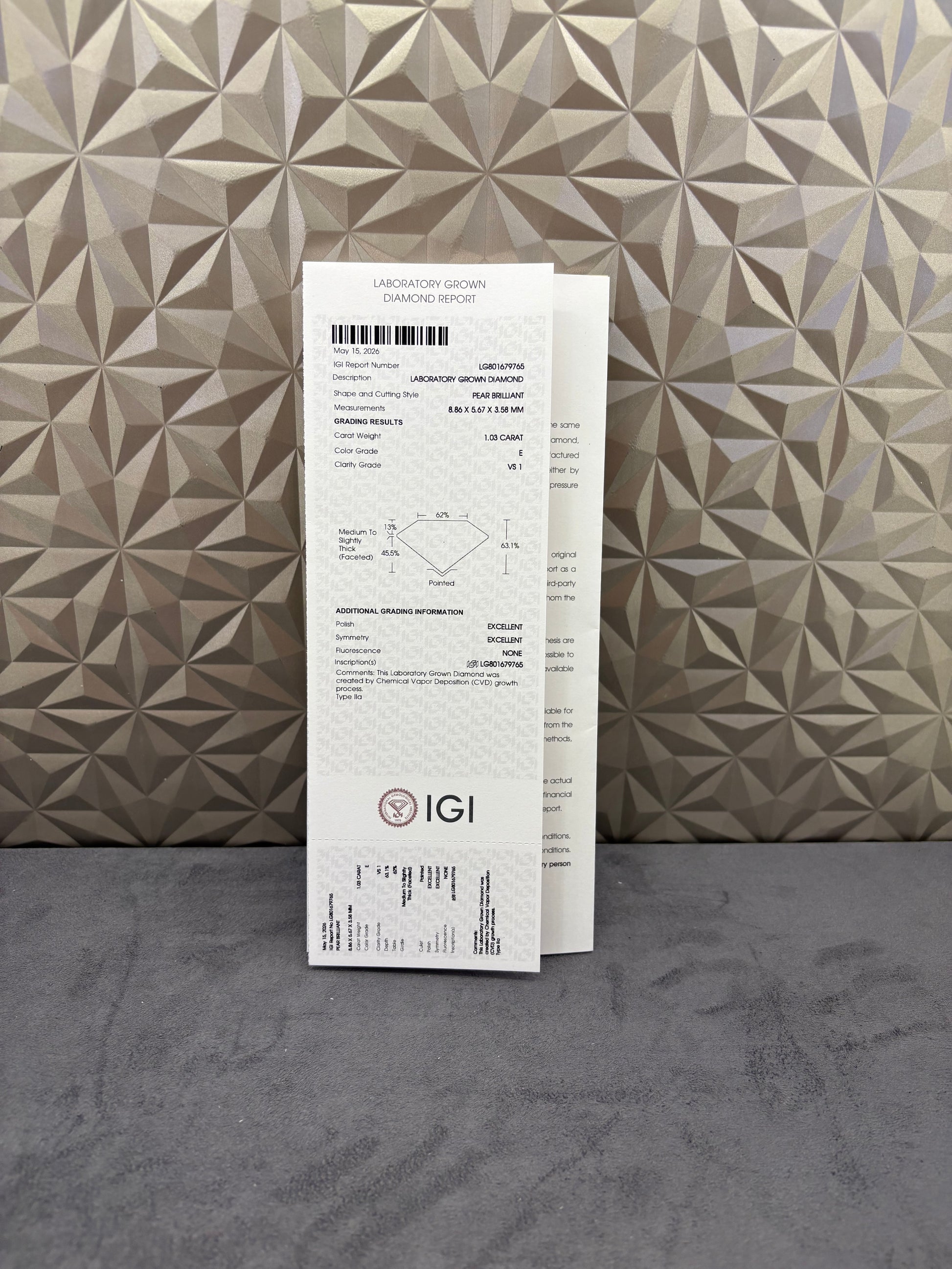 Gelara Lab Diamond Pendant