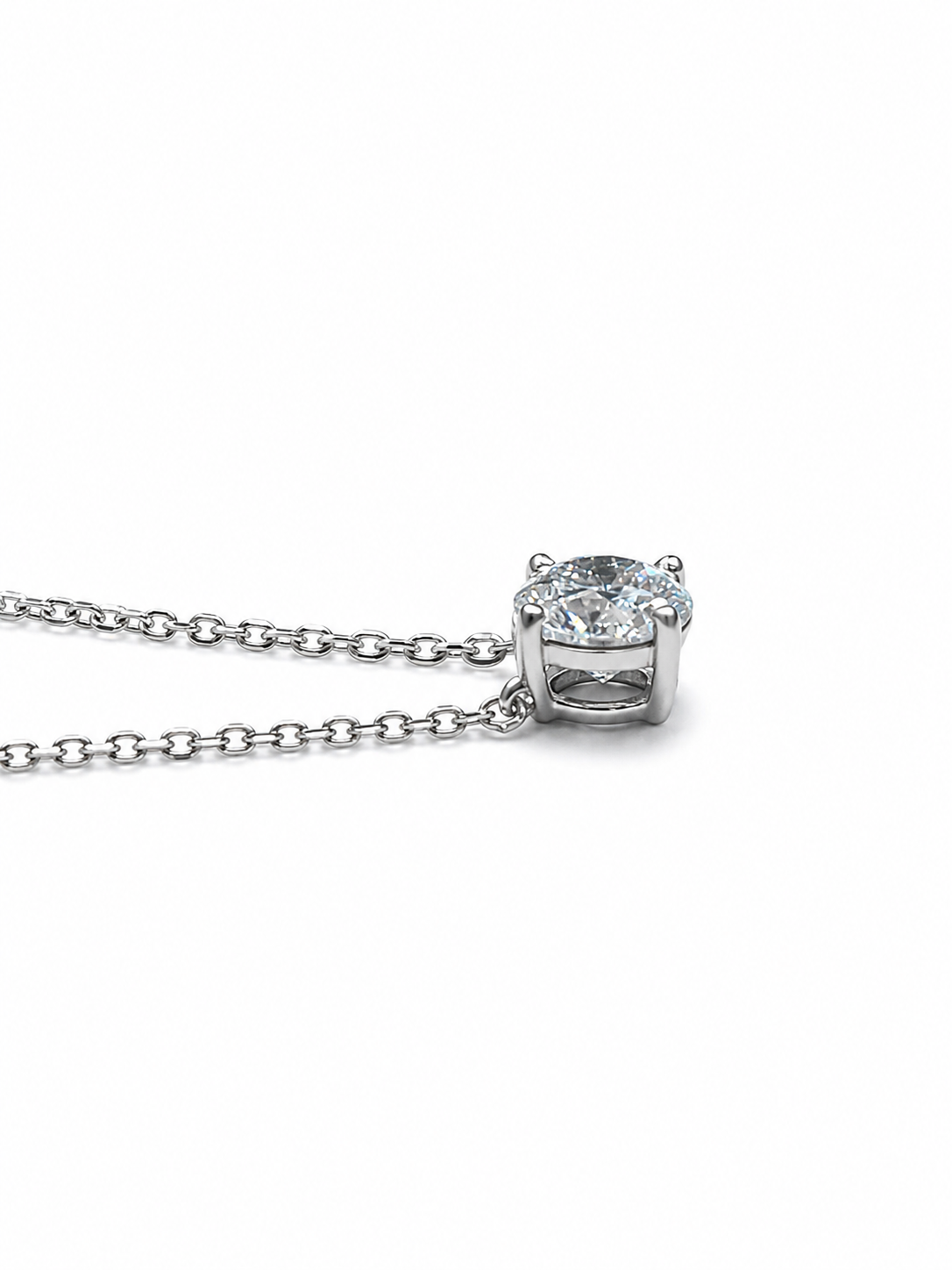 Zivara 79 Pointer Lab Diamond Solitaire Pendant