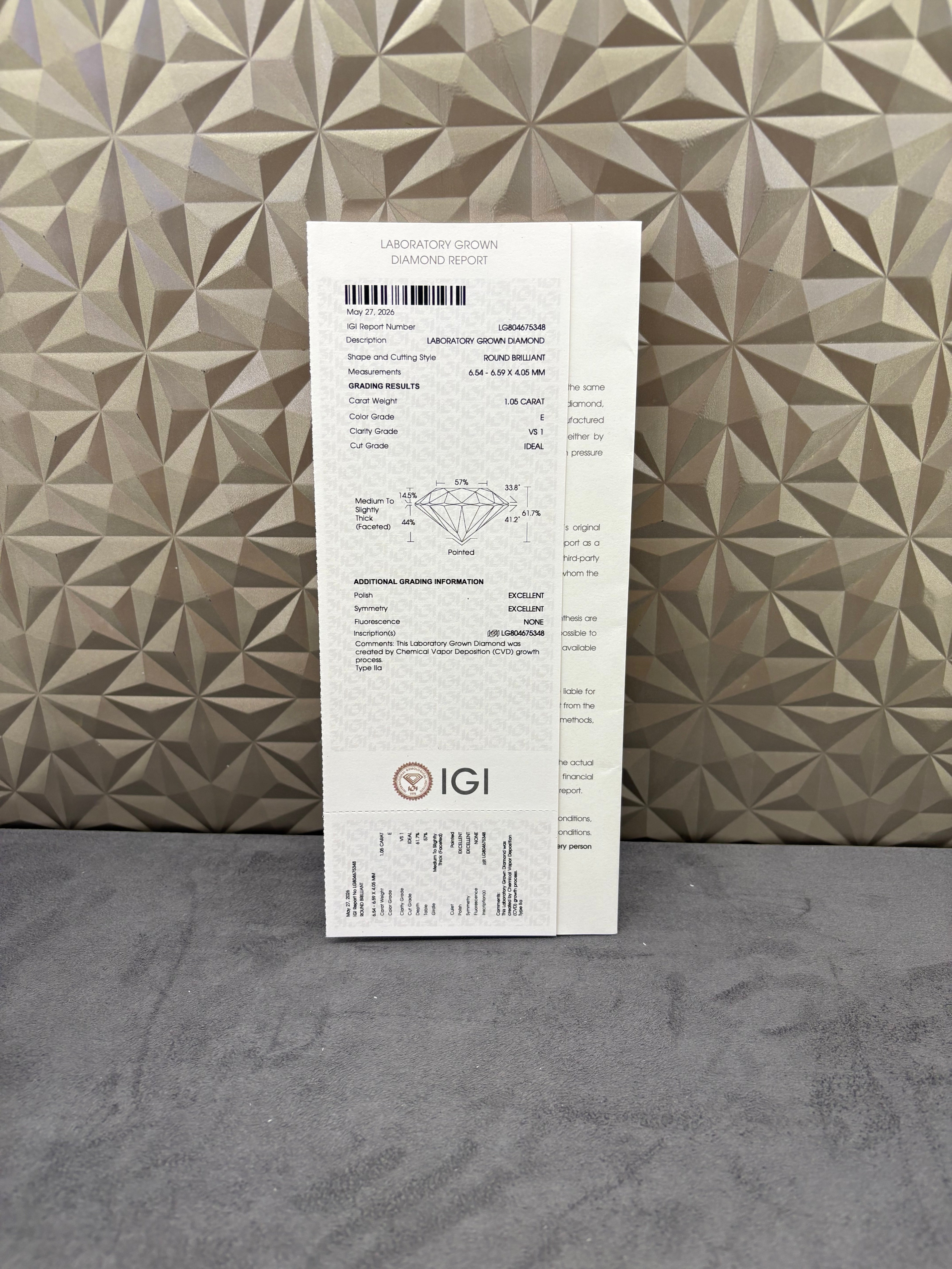 Mireva Lab Diamond Pendant