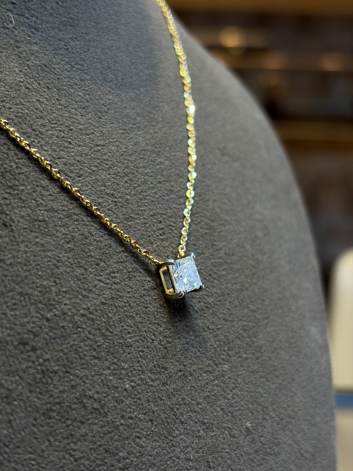 True Bloom Lab Diamond Pendant