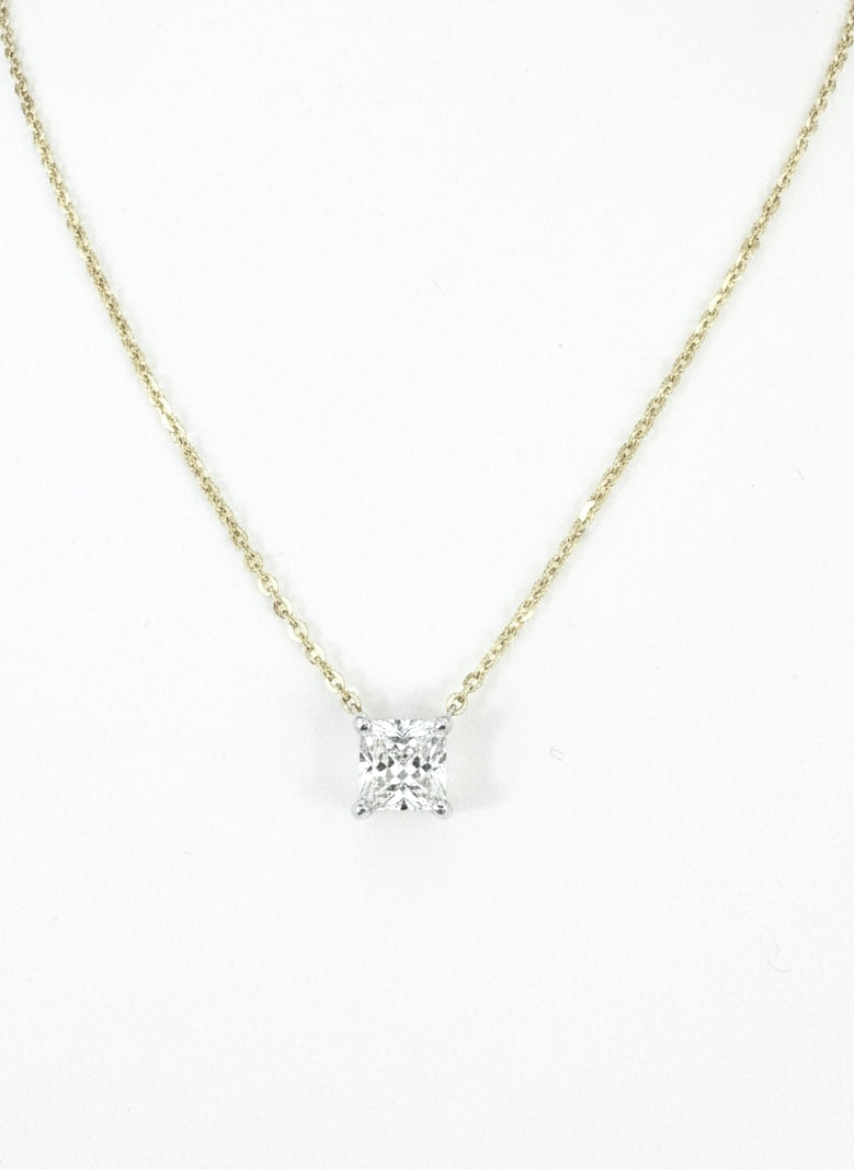 True Bloom Lab Diamond Pendant