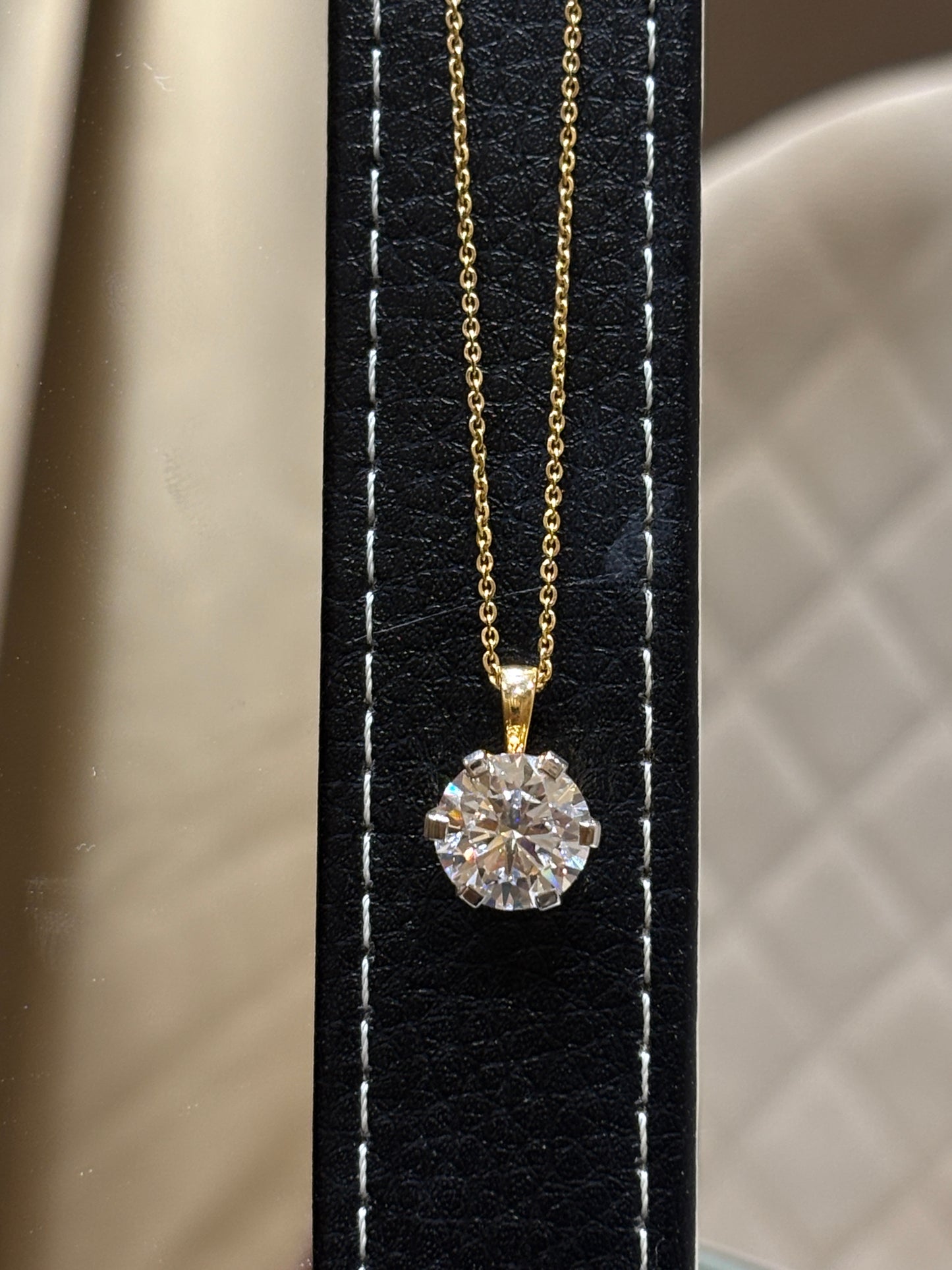 Inya Vibe Lab Diamond Pendant