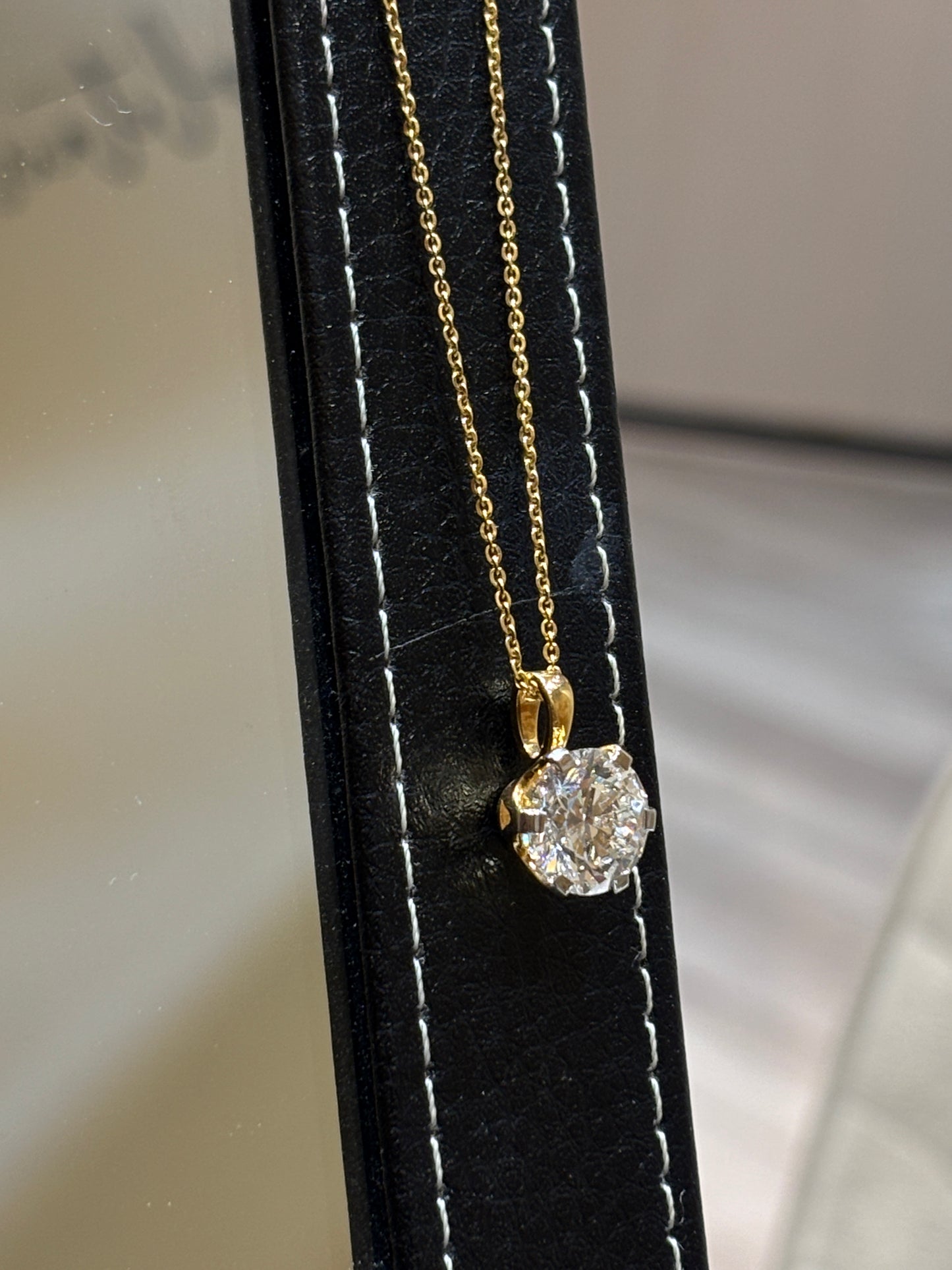 Inya Vibe Lab Diamond Pendant